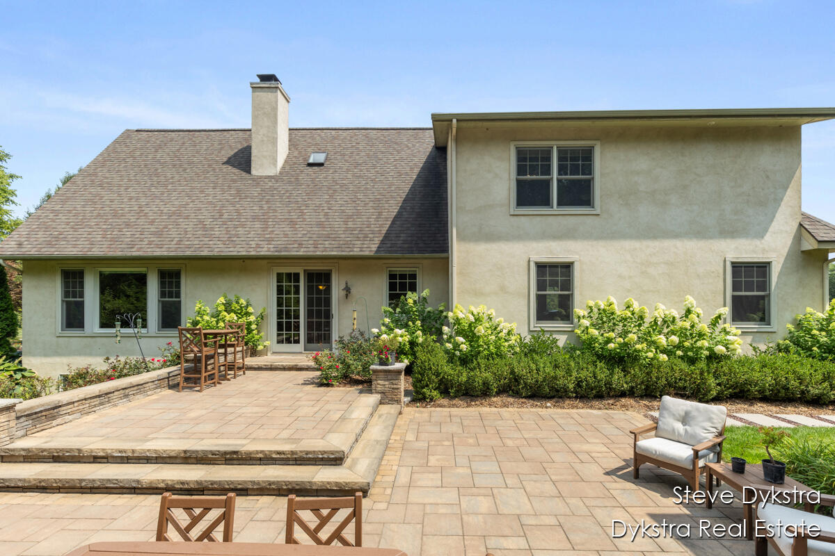 2479 Shears Crossing Court NE Grand Rapids MI 49525