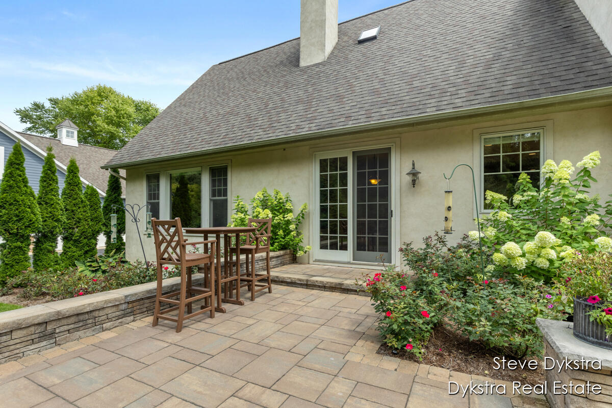 2479 Shears Crossing Court NE Grand Rapids MI 49525