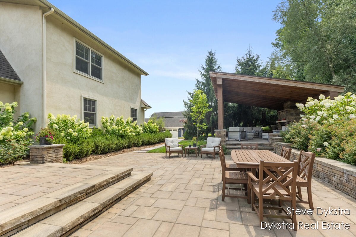 2479 Shears Crossing Court NE Grand Rapids MI 49525