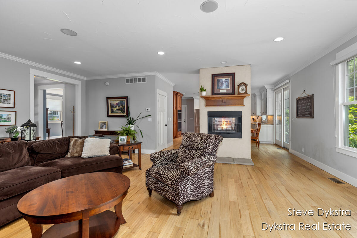 2479 Shears Crossing Court NE Grand Rapids MI 49525