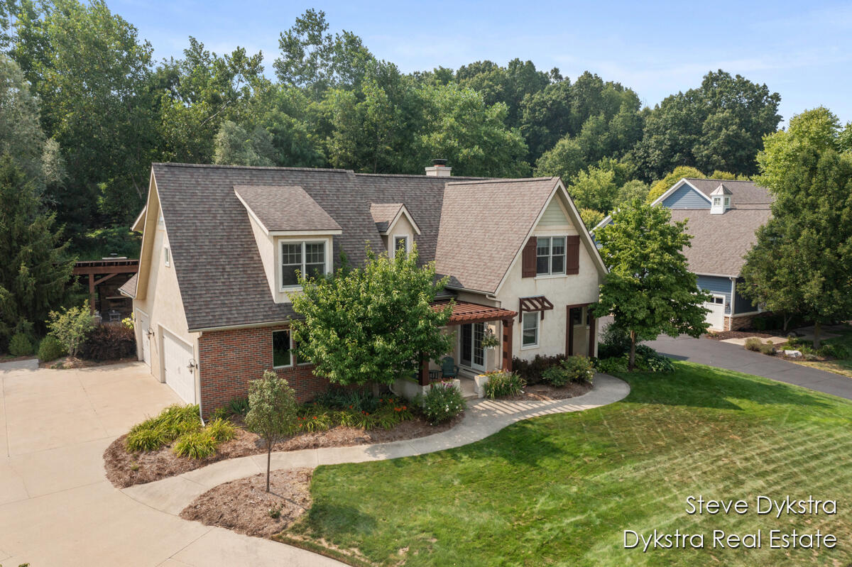 2479 Shears Crossing Court NE Grand Rapids MI 49525