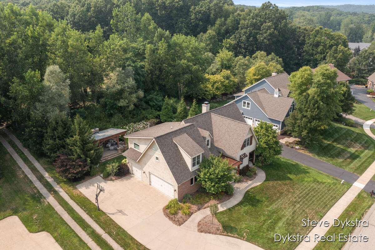 2479 Shears Crossing Court NE Grand Rapids MI 49525