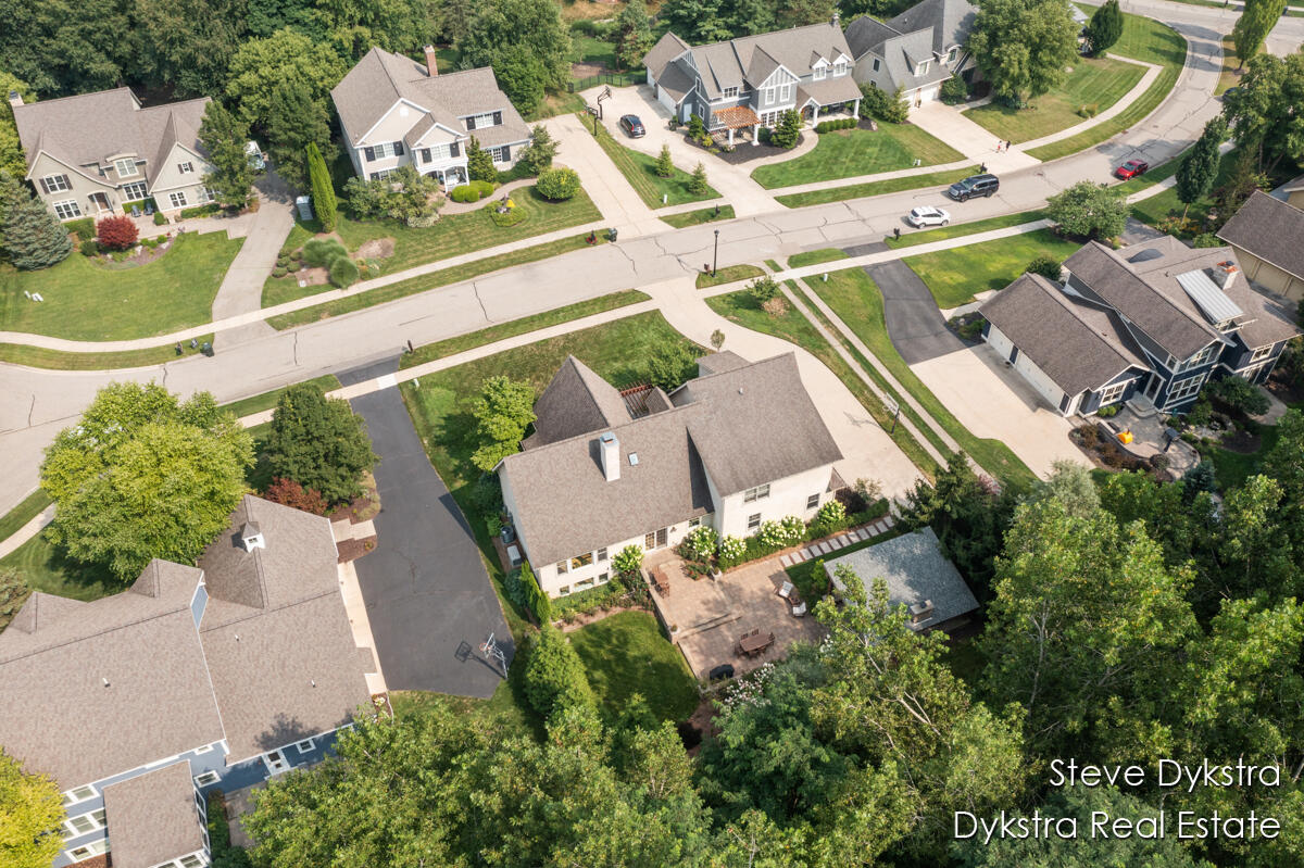 2479 Shears Crossing Court NE Grand Rapids MI 49525