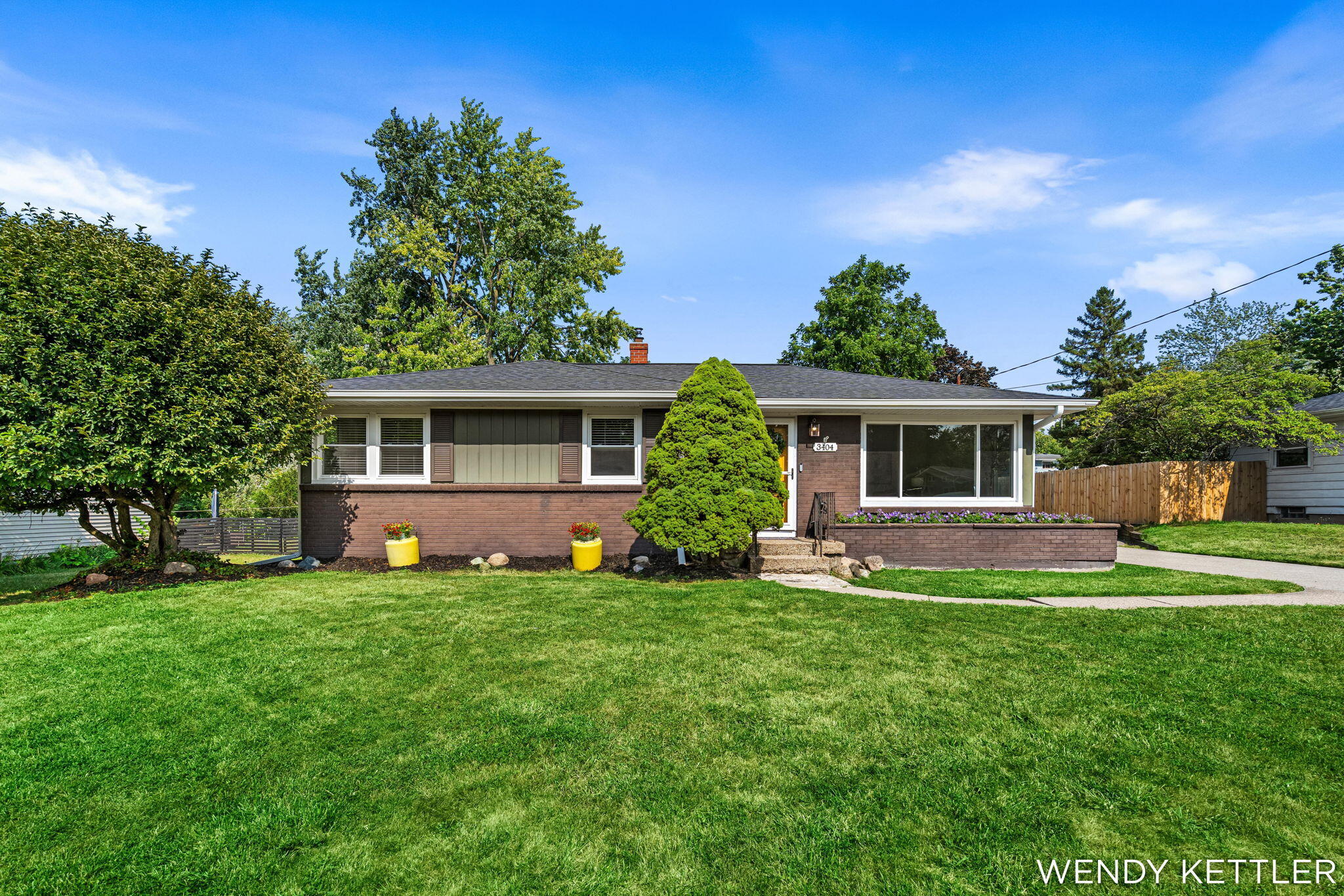3404 Fuller Avenue SE Grand Rapids MI 49508