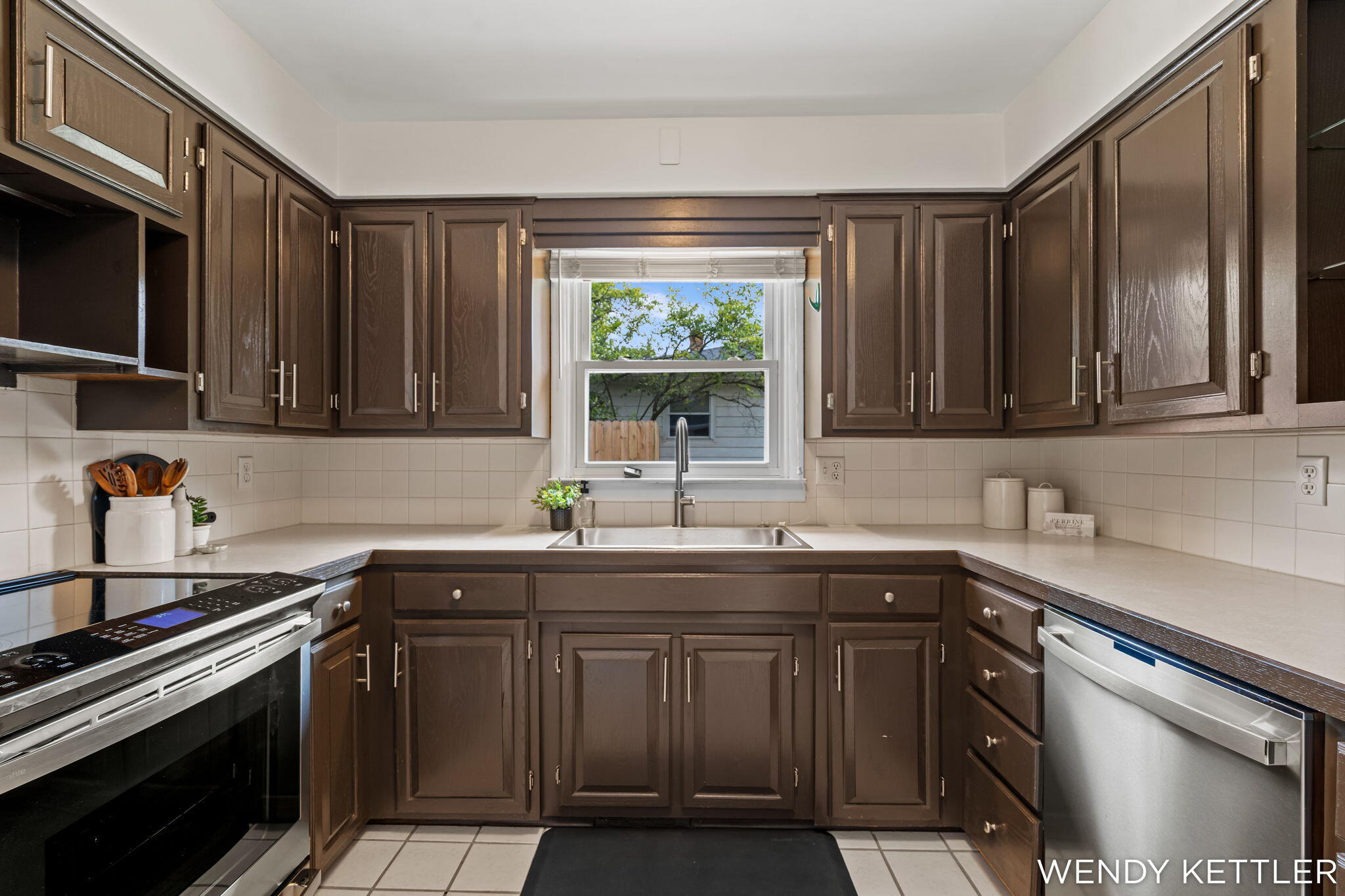 3404 Fuller Avenue SE Grand Rapids MI 49508