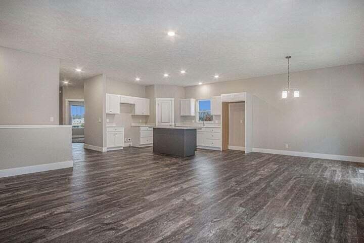 2507 Gray Wolf Way Muskegon MI 49444