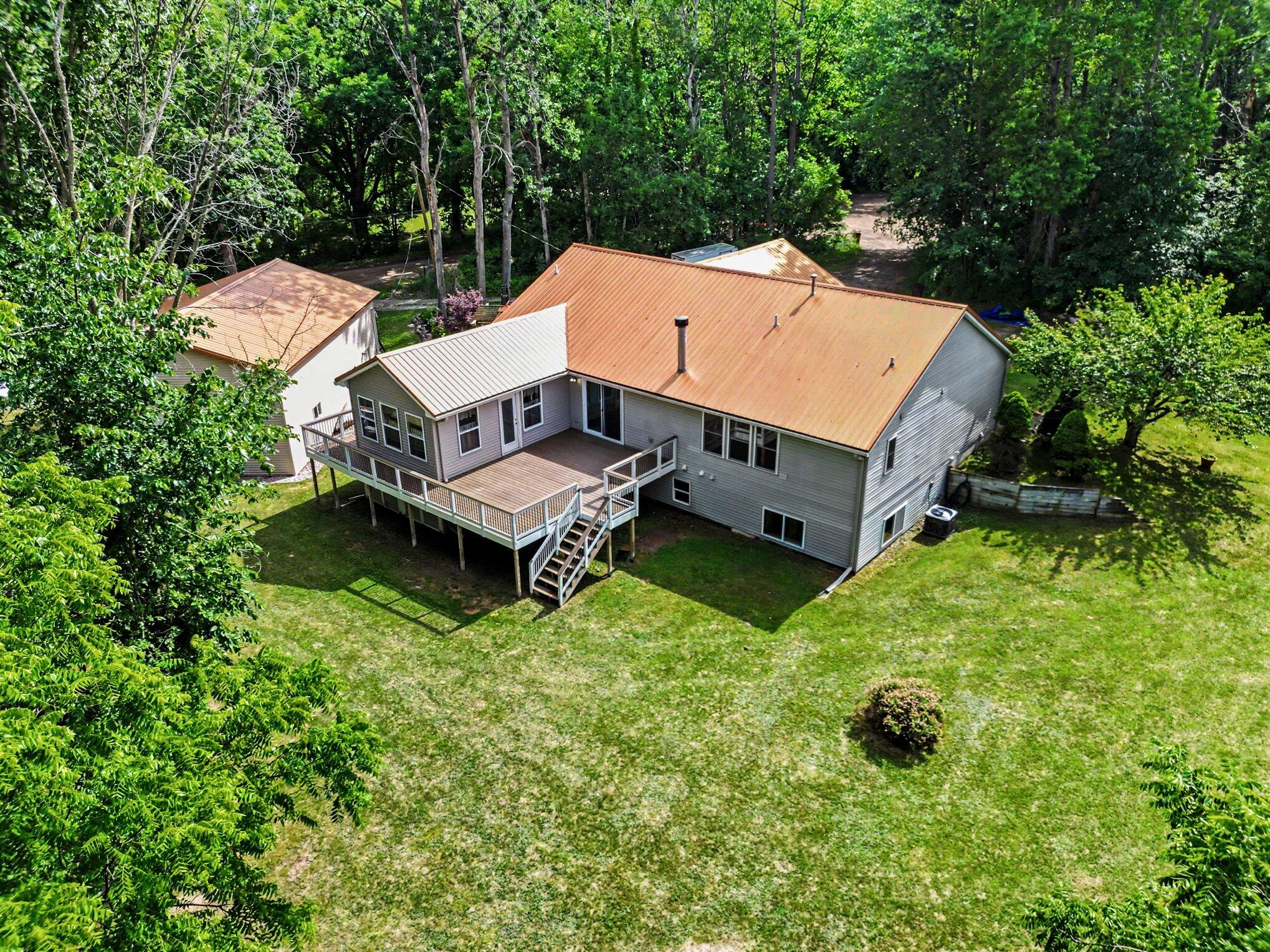 3155 11 Mile Road NE Rockford MI 49341