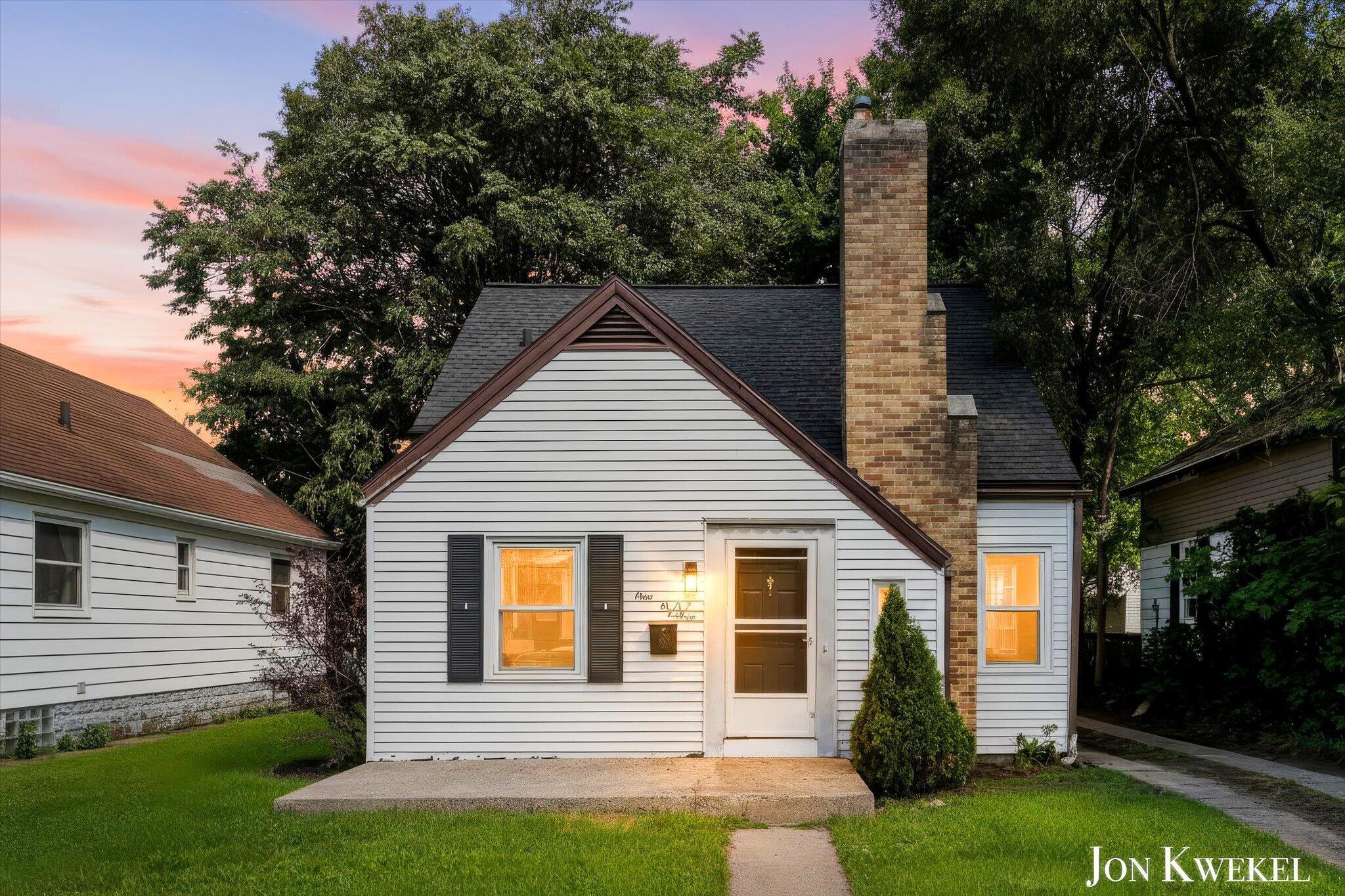 903 Griggs Street SE Grand Rapids MI 49507
