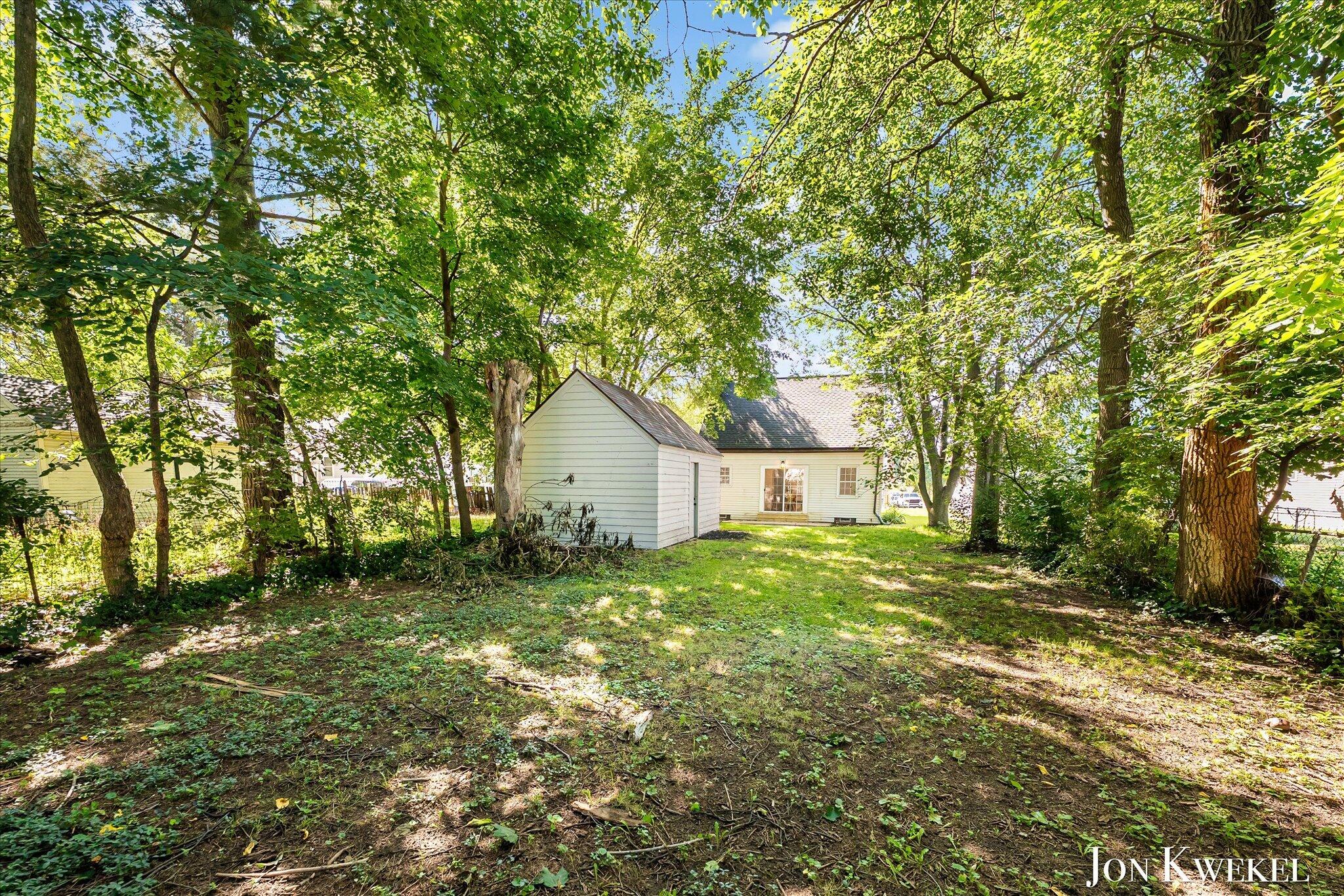 903 Griggs Street SE Grand Rapids MI 49507