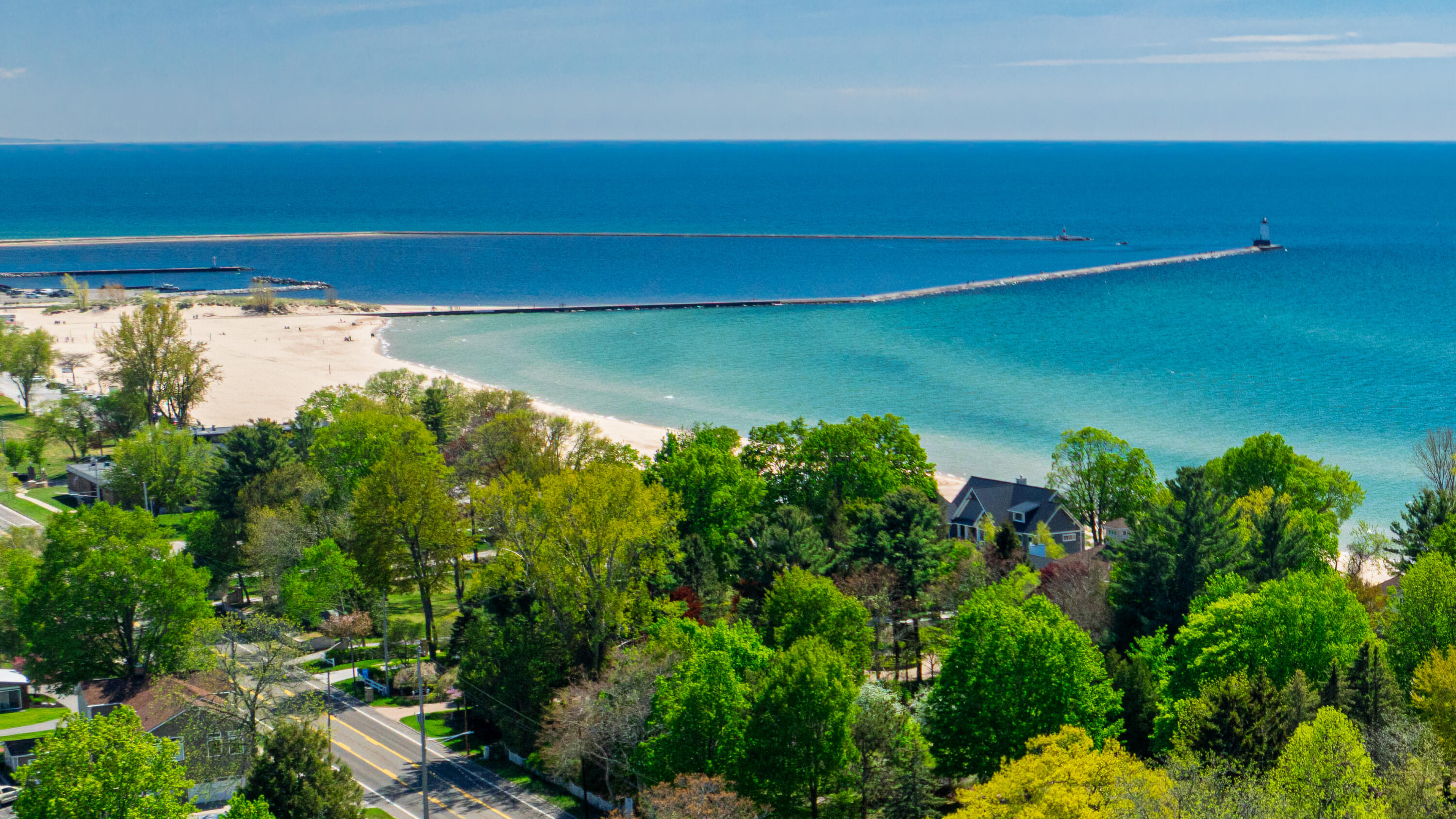802 W Lowell Street Ludington MI 49431