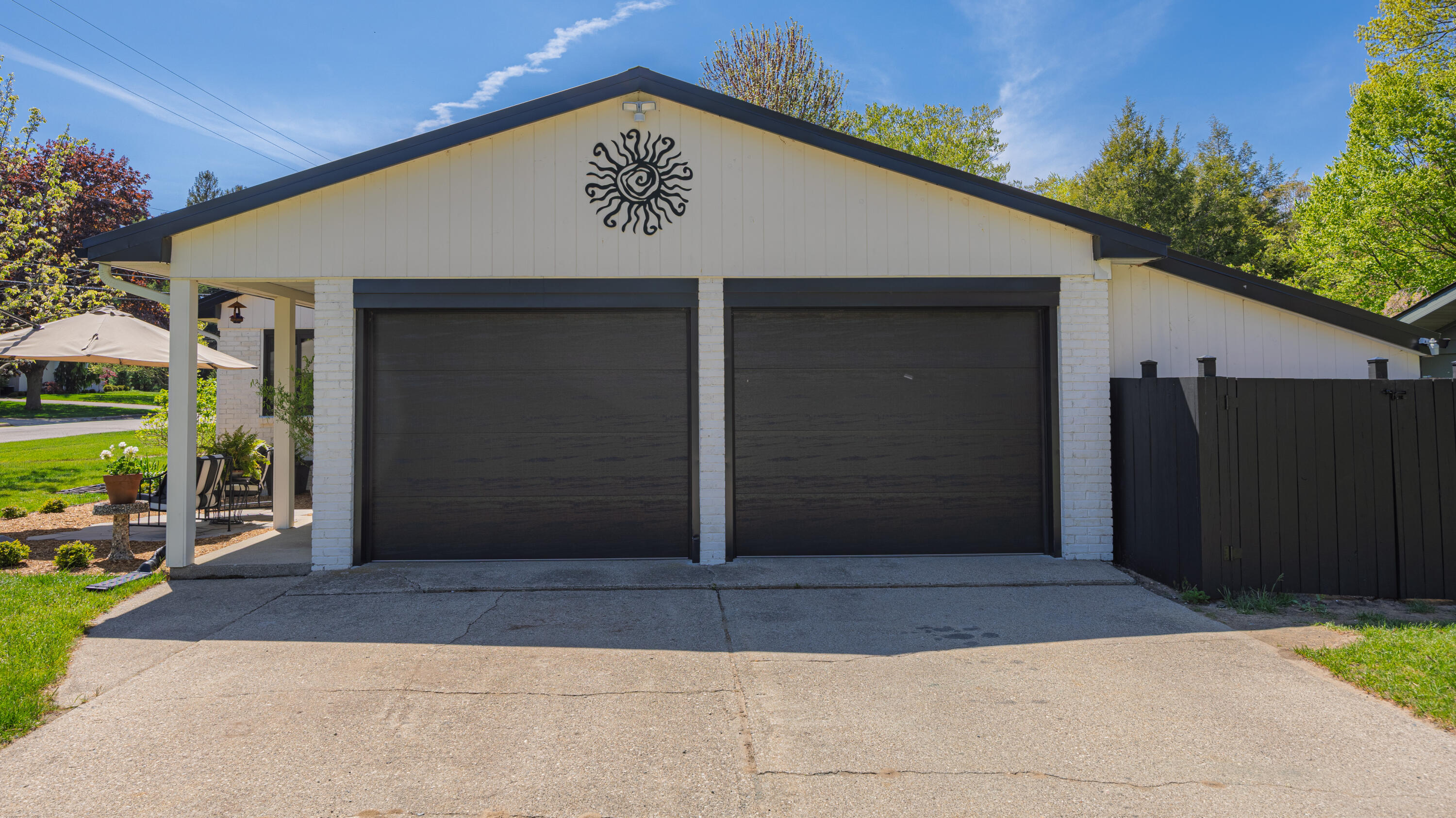 802 W Lowell Street Ludington MI 49431