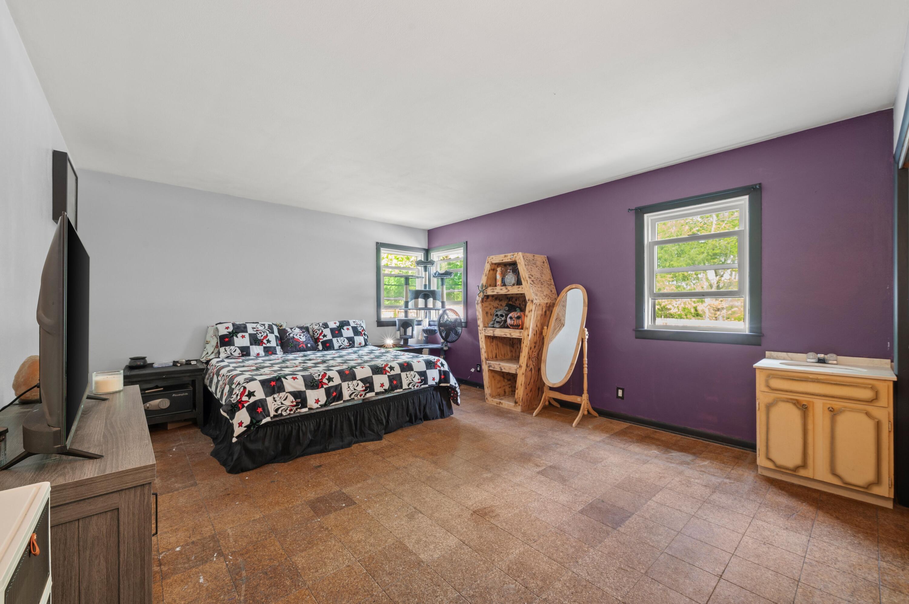806 Enterprise Street Buchanan MI 49107