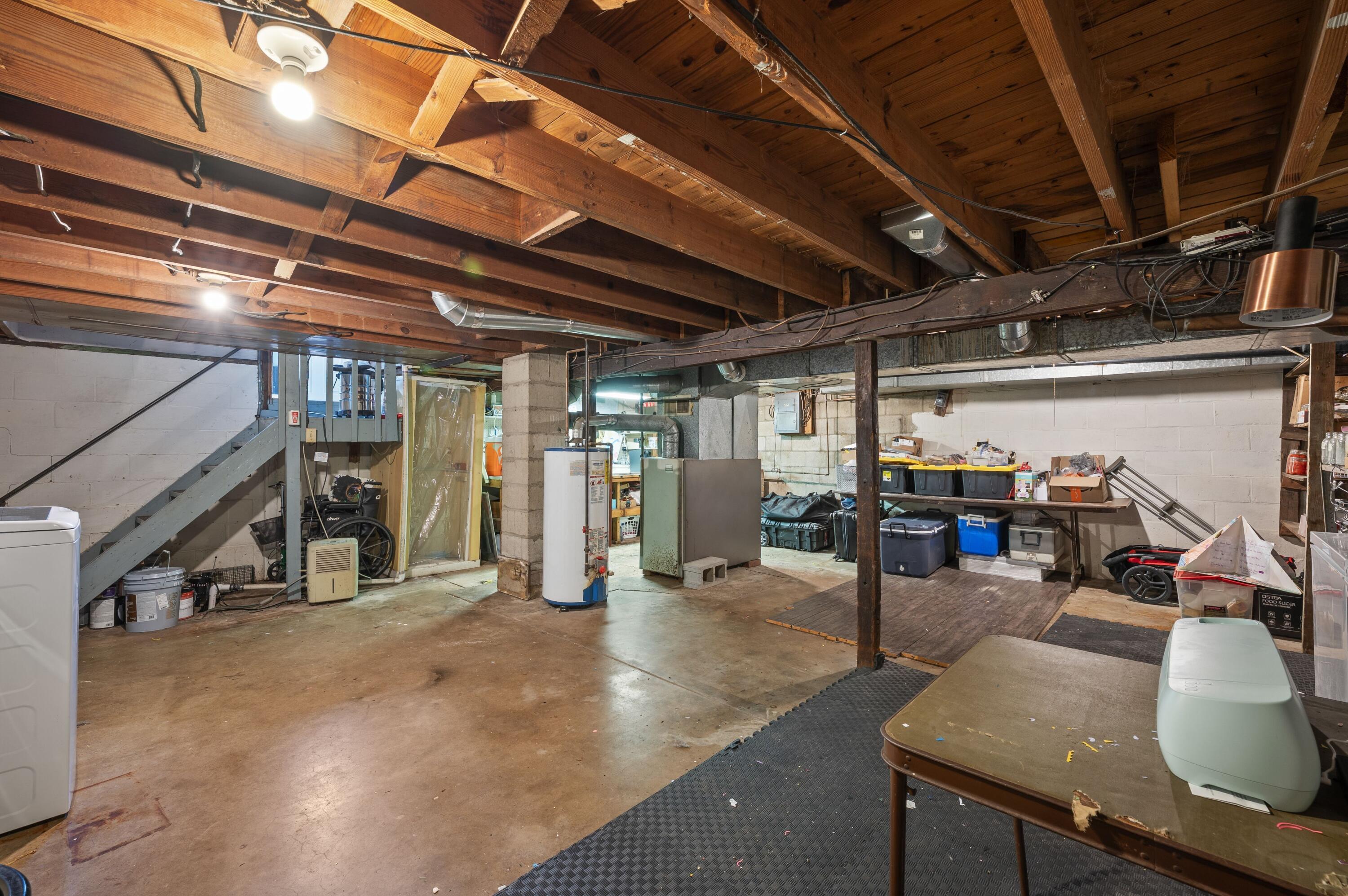 806 Enterprise Street Buchanan MI 49107