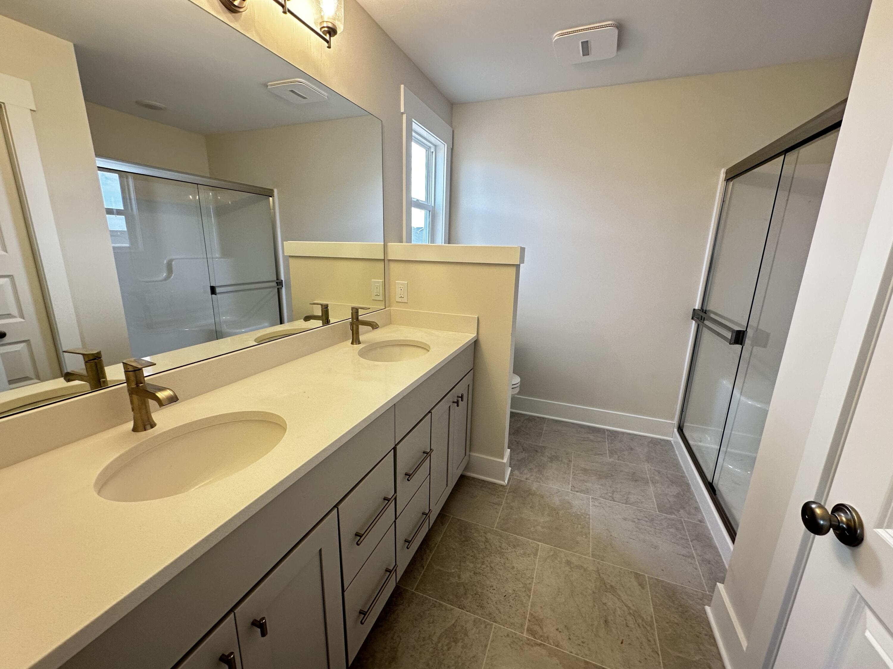 690 Lincoln Lawns Drive NW Grand Rapids MI 49534