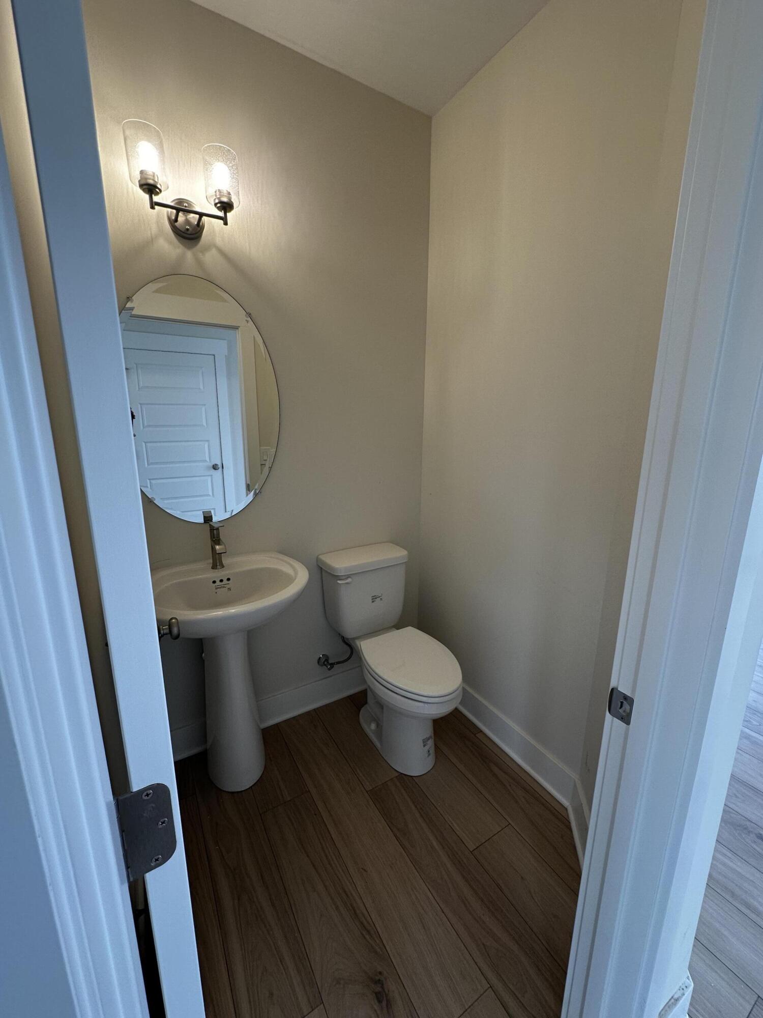 690 Lincoln Lawns Drive NW Grand Rapids MI 49534