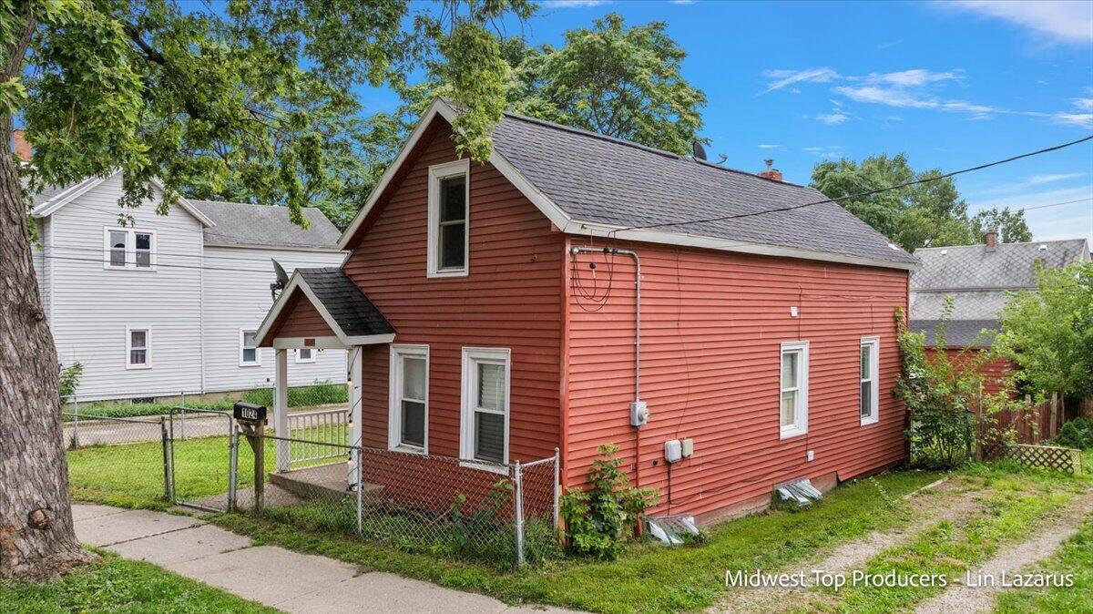 1024 Butterworth Street SW Grand Rapids MI 49504
