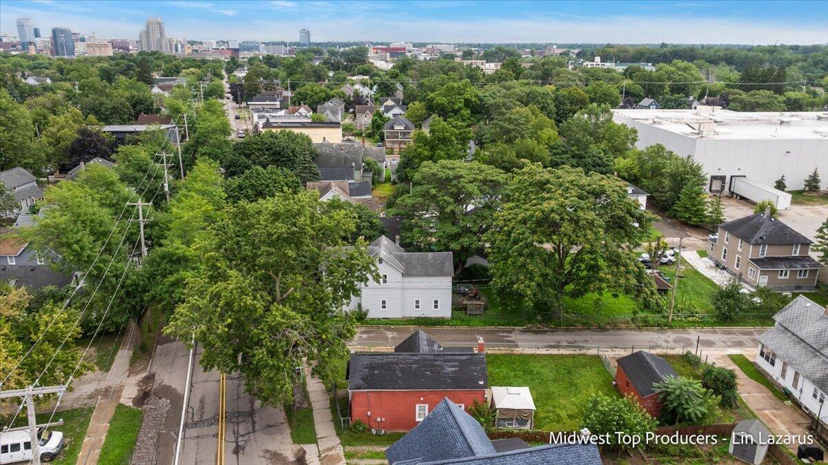 1024 Butterworth Street SW Grand Rapids MI 49504