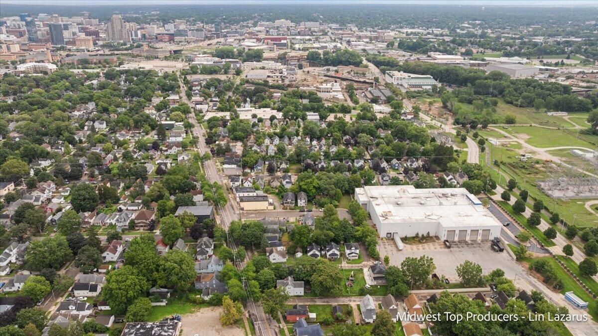 1024 Butterworth Street SW Grand Rapids MI 49504