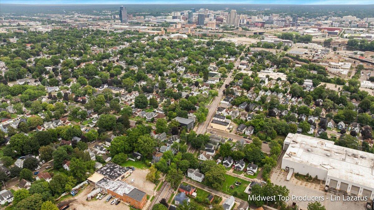 1024 Butterworth Street SW Grand Rapids MI 49504