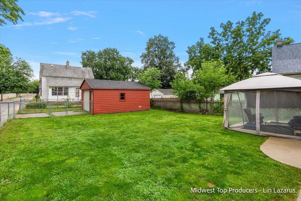 1024 Butterworth Street SW Grand Rapids MI 49504