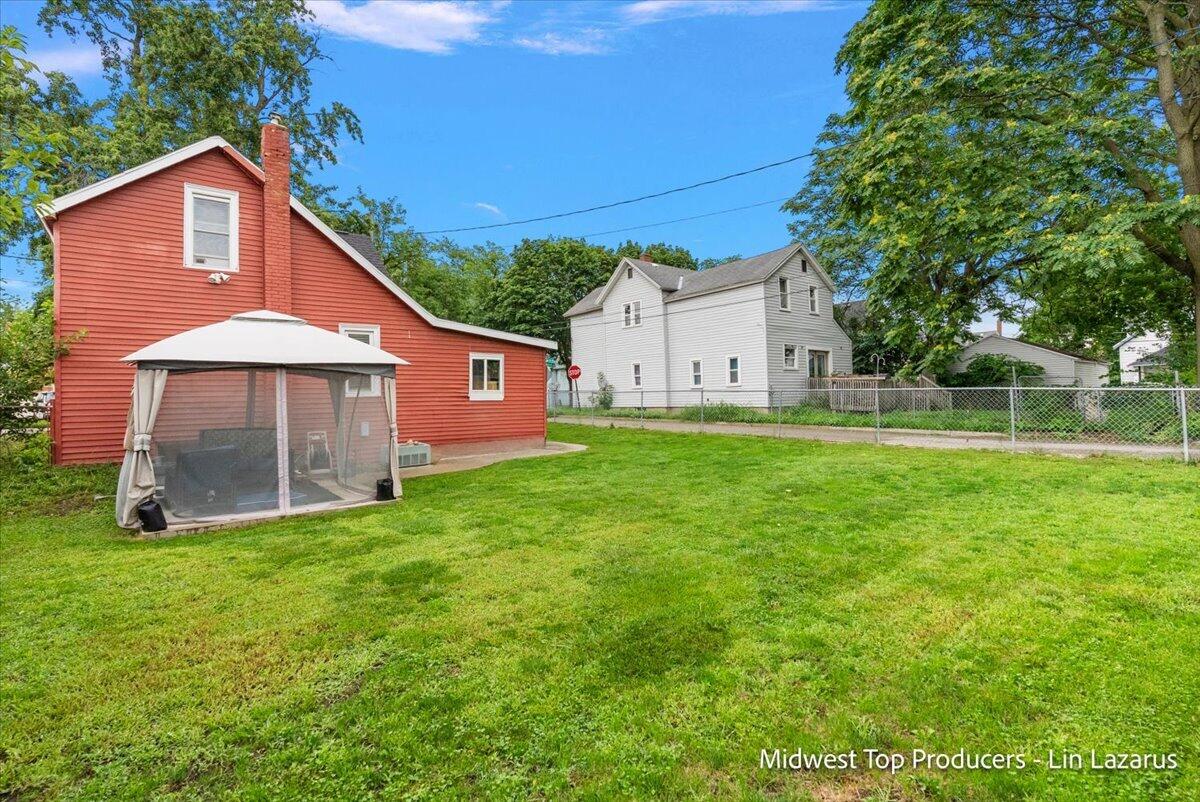 1024 Butterworth Street SW Grand Rapids MI 49504
