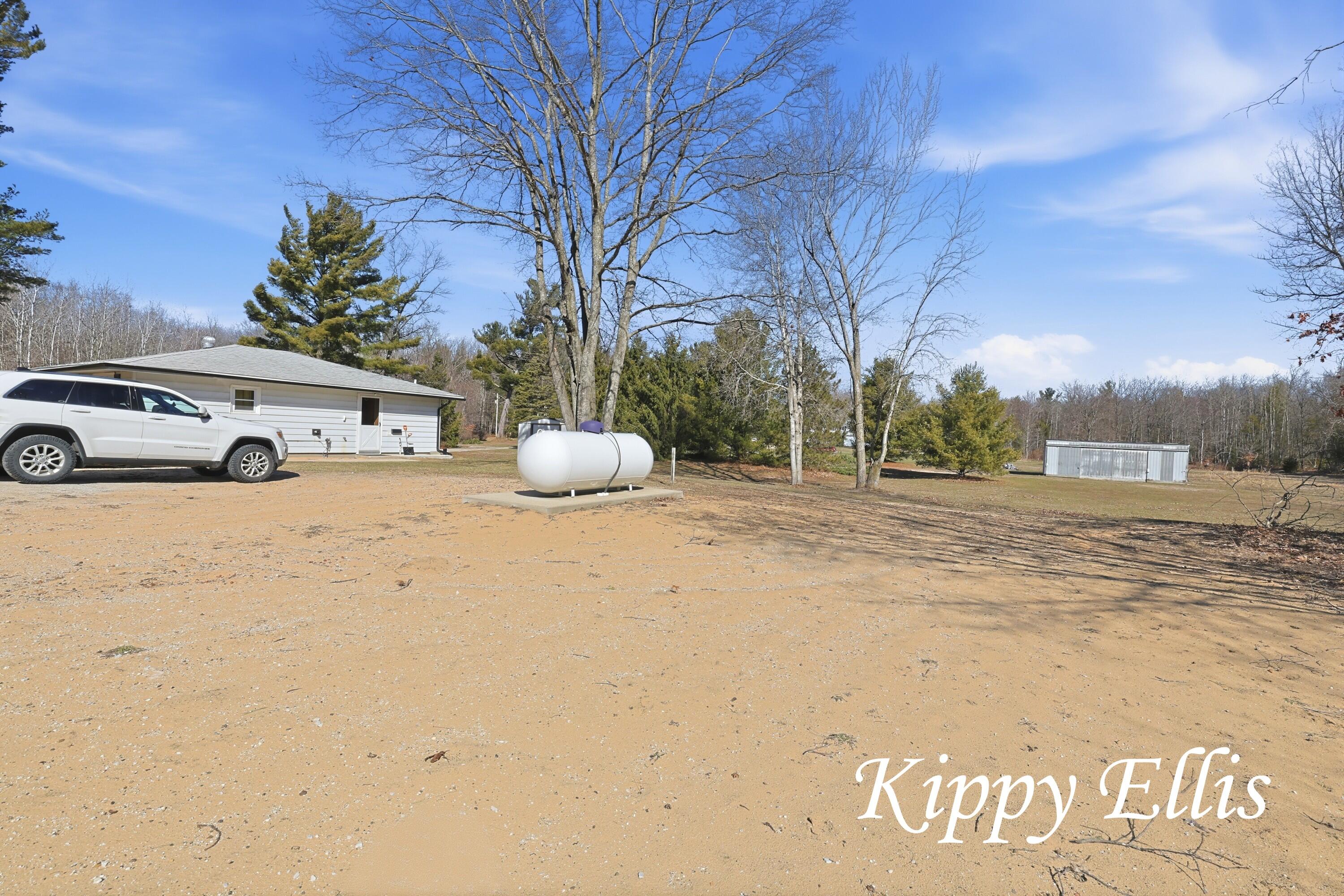 2860 Fenner Road Muskegon MI 49445