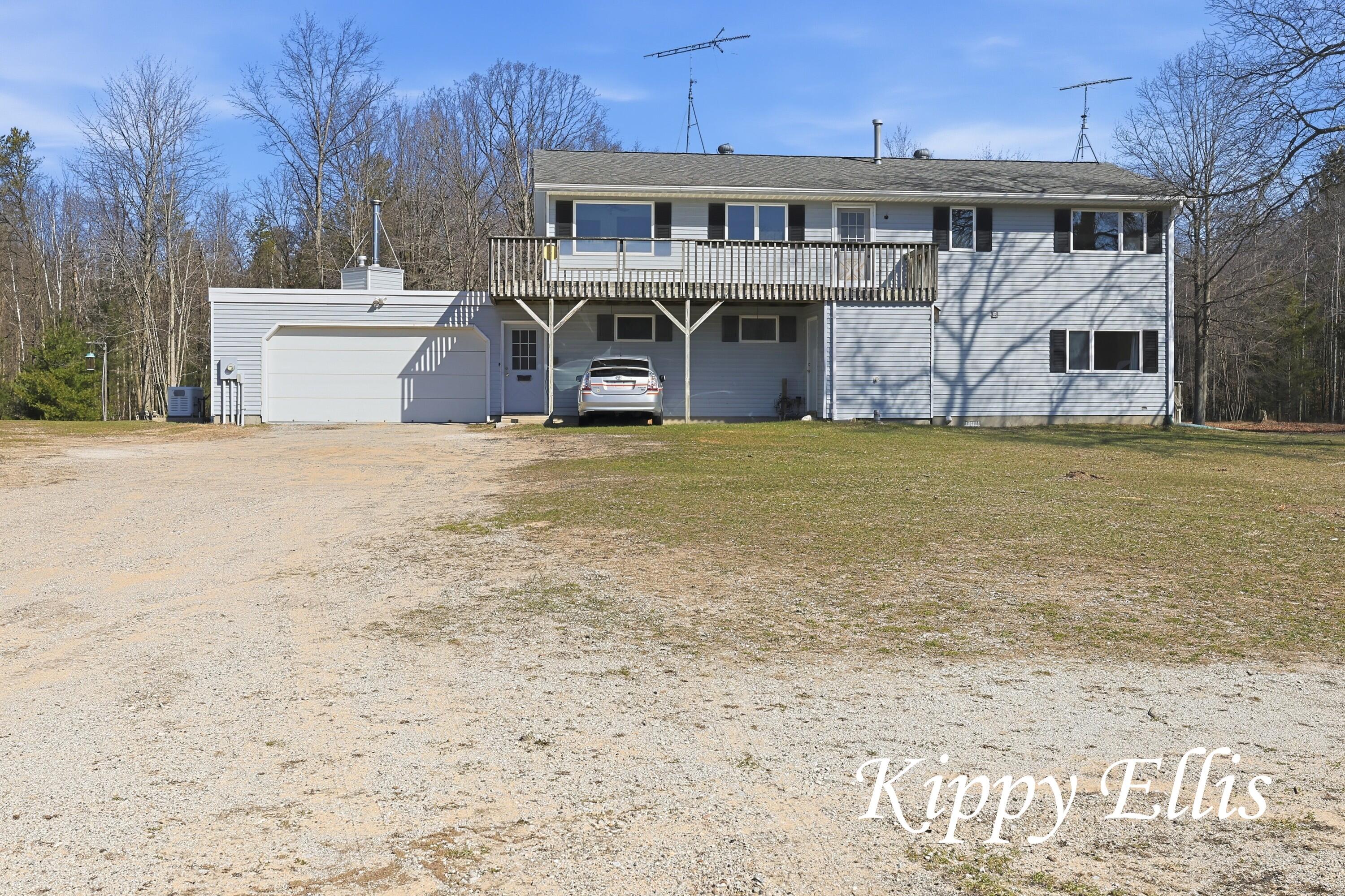 2860 Fenner Road Muskegon MI 49445