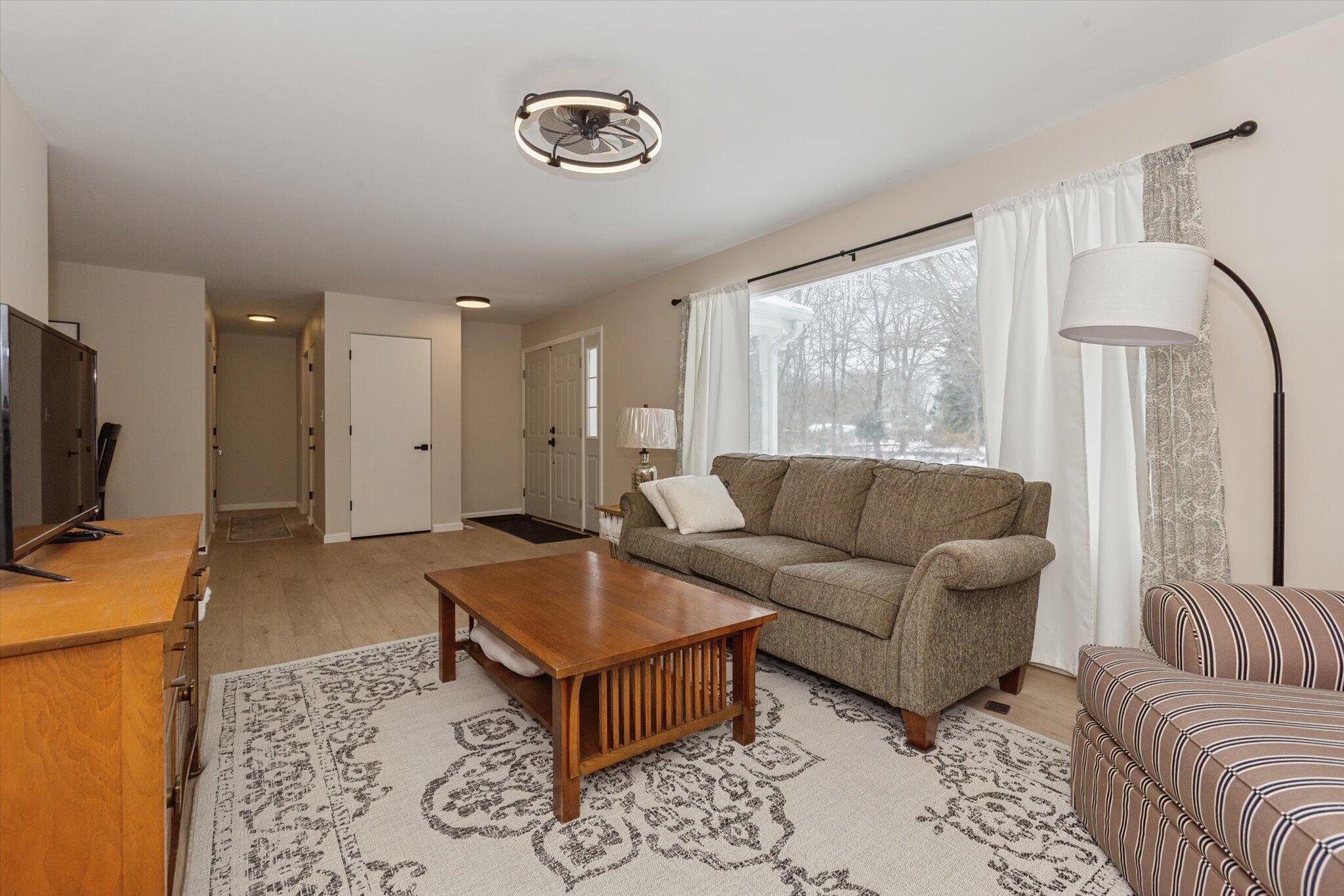 4003 Evergreen Lane Benton Harbor MI 49022