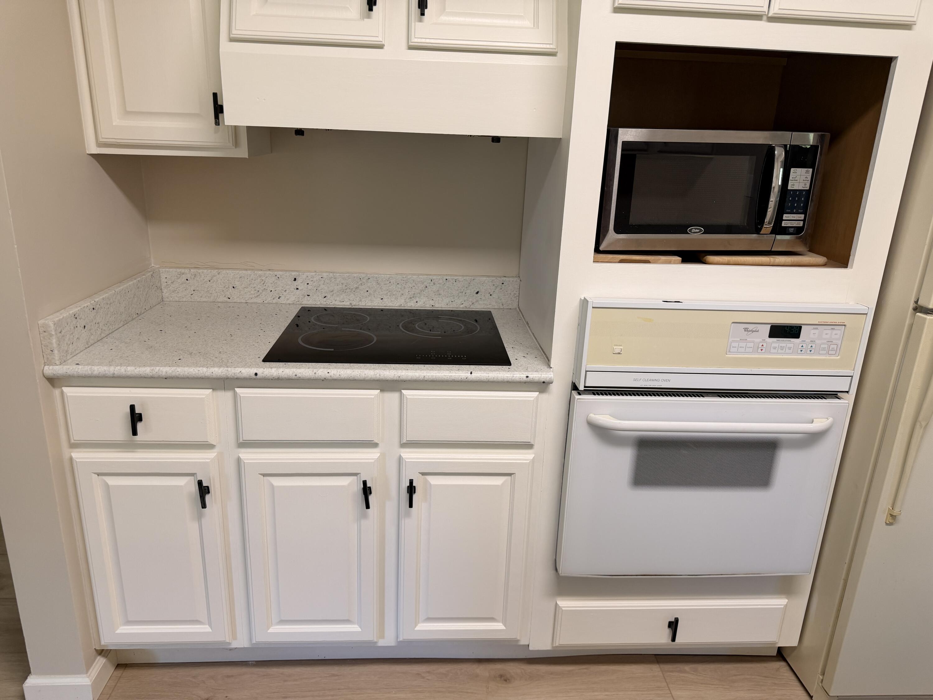 4003 Evergreen Lane Benton Harbor MI 49022