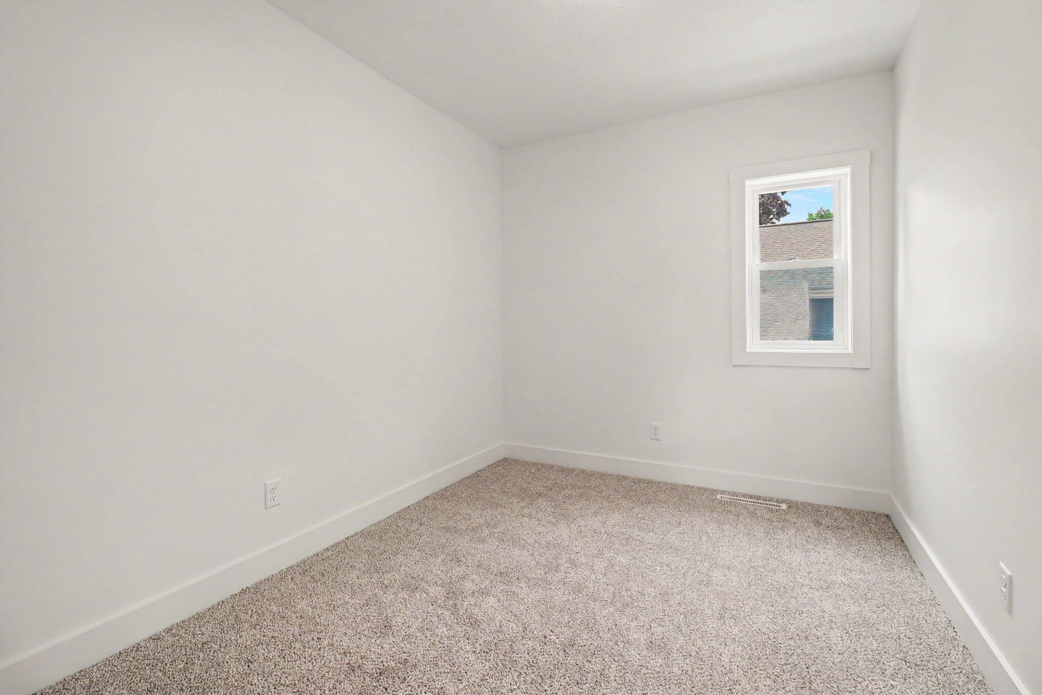 311 N Lavinia Street Ludington MI 49431