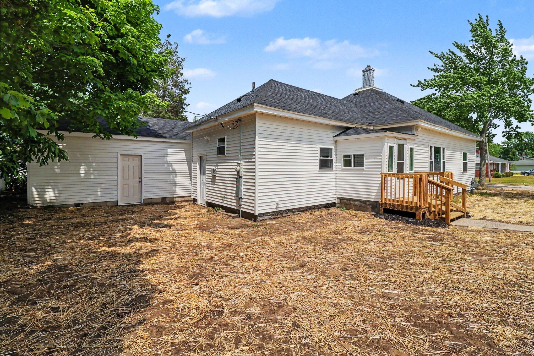 311 N Lavinia Street Ludington MI 49431