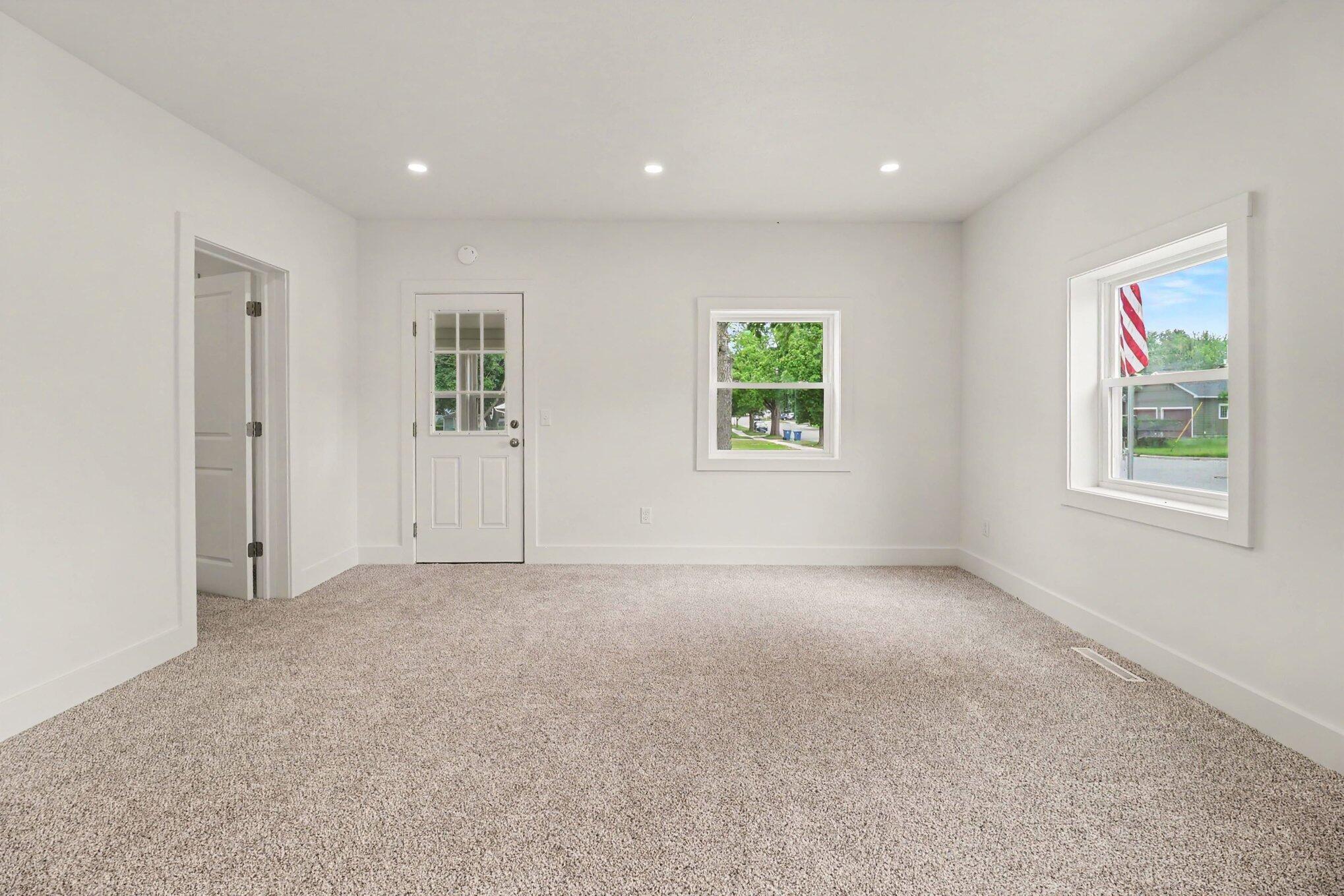 311 N Lavinia Street Ludington MI 49431