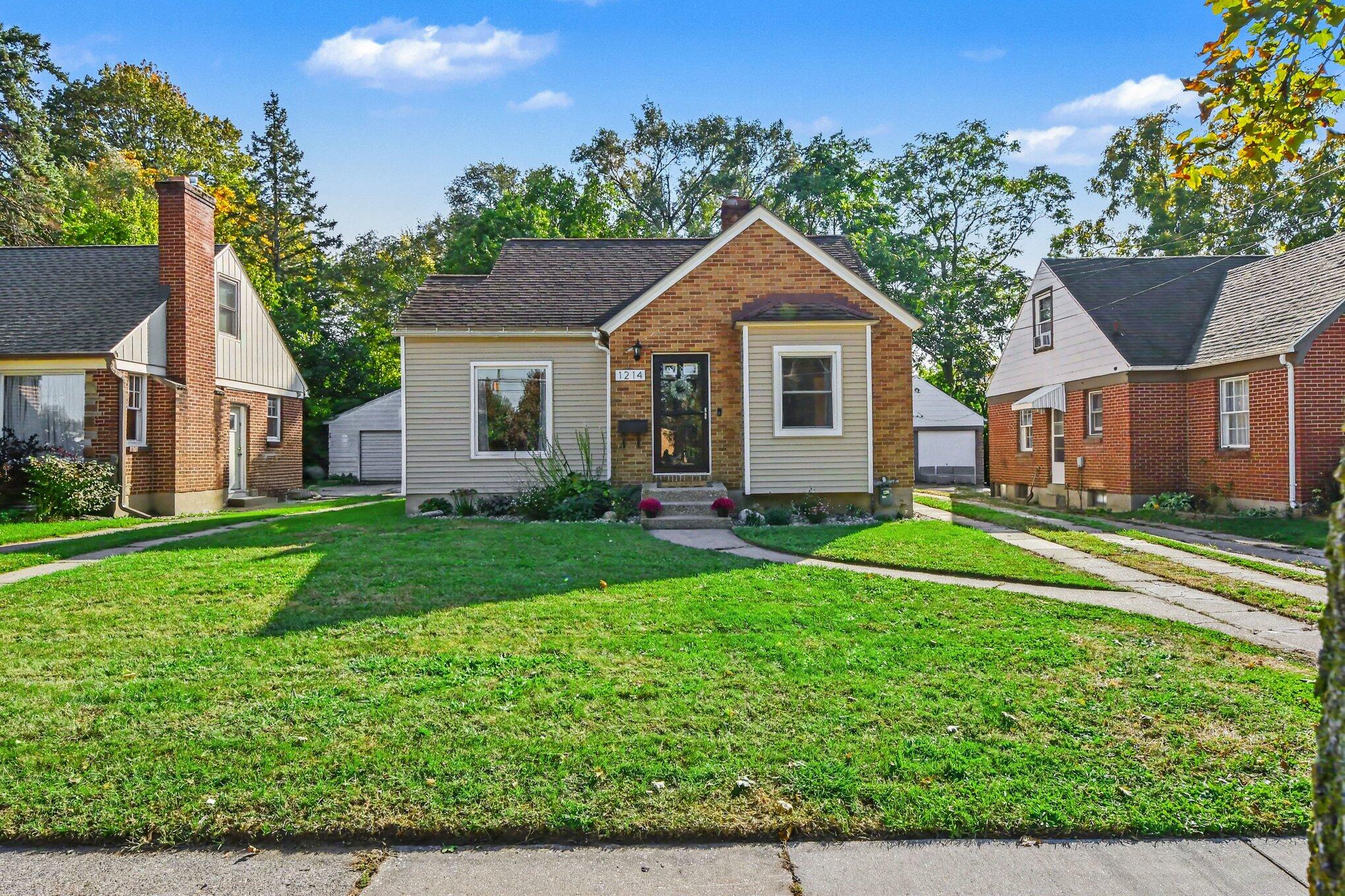 1214 Edna Street SE Grand Rapids MI 49507