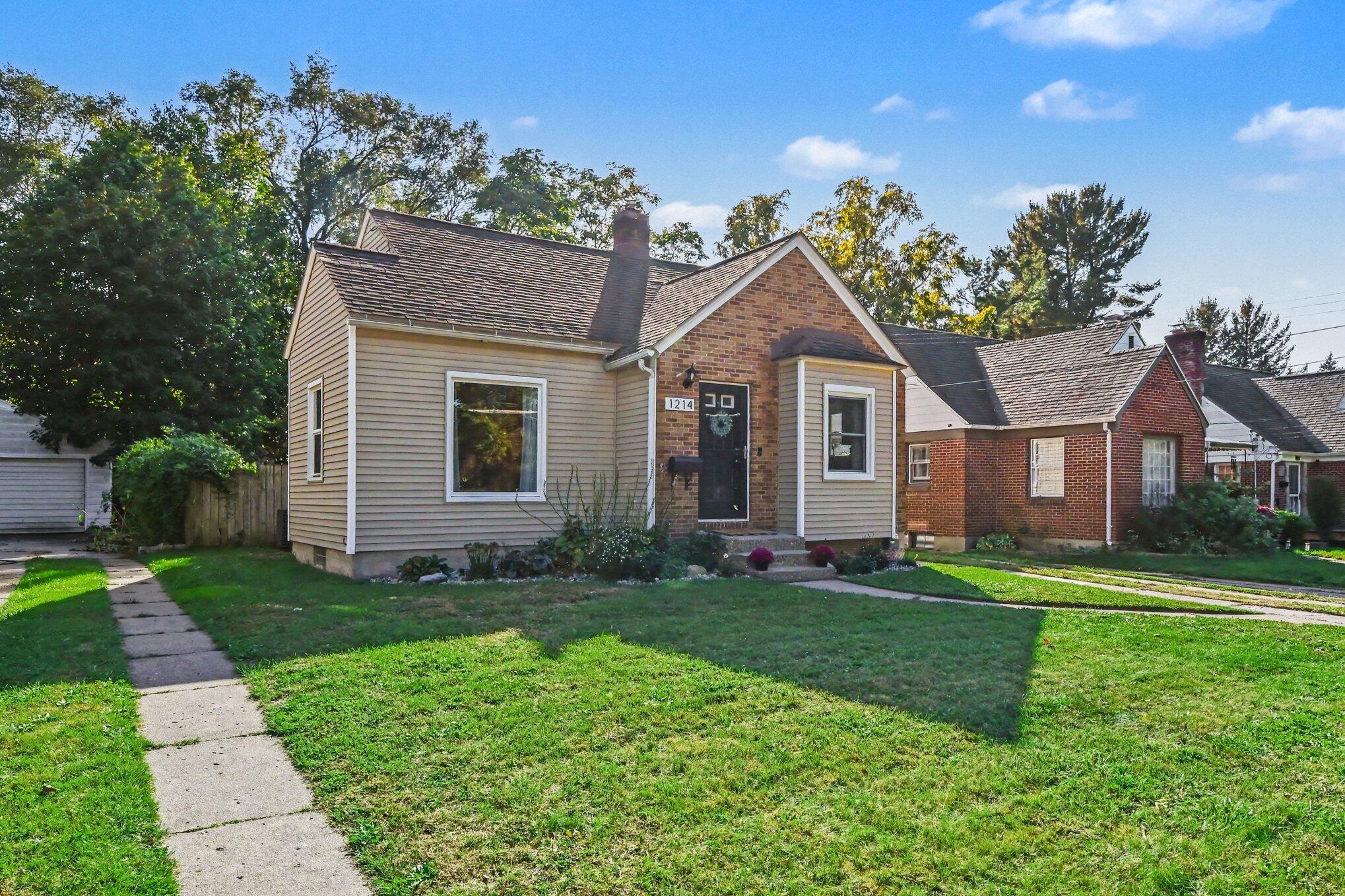 1214 Edna Street SE Grand Rapids MI 49507