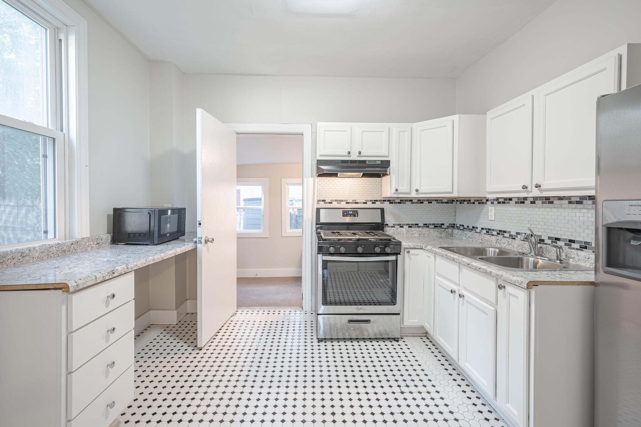 928 Baxter Street SE Grand Rapids MI 49506