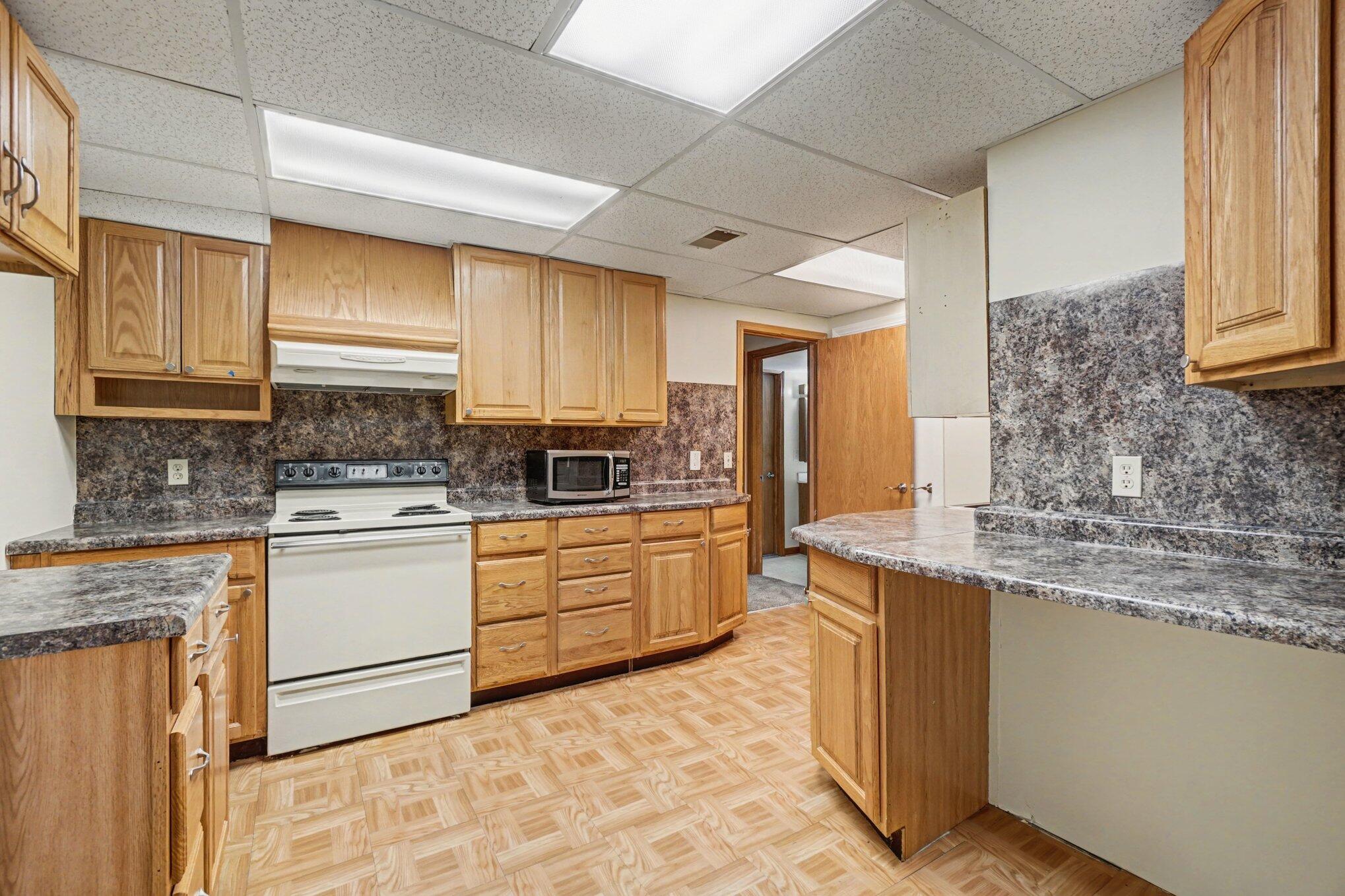 6065 Fairgrove Street Kalamazoo MI 49009