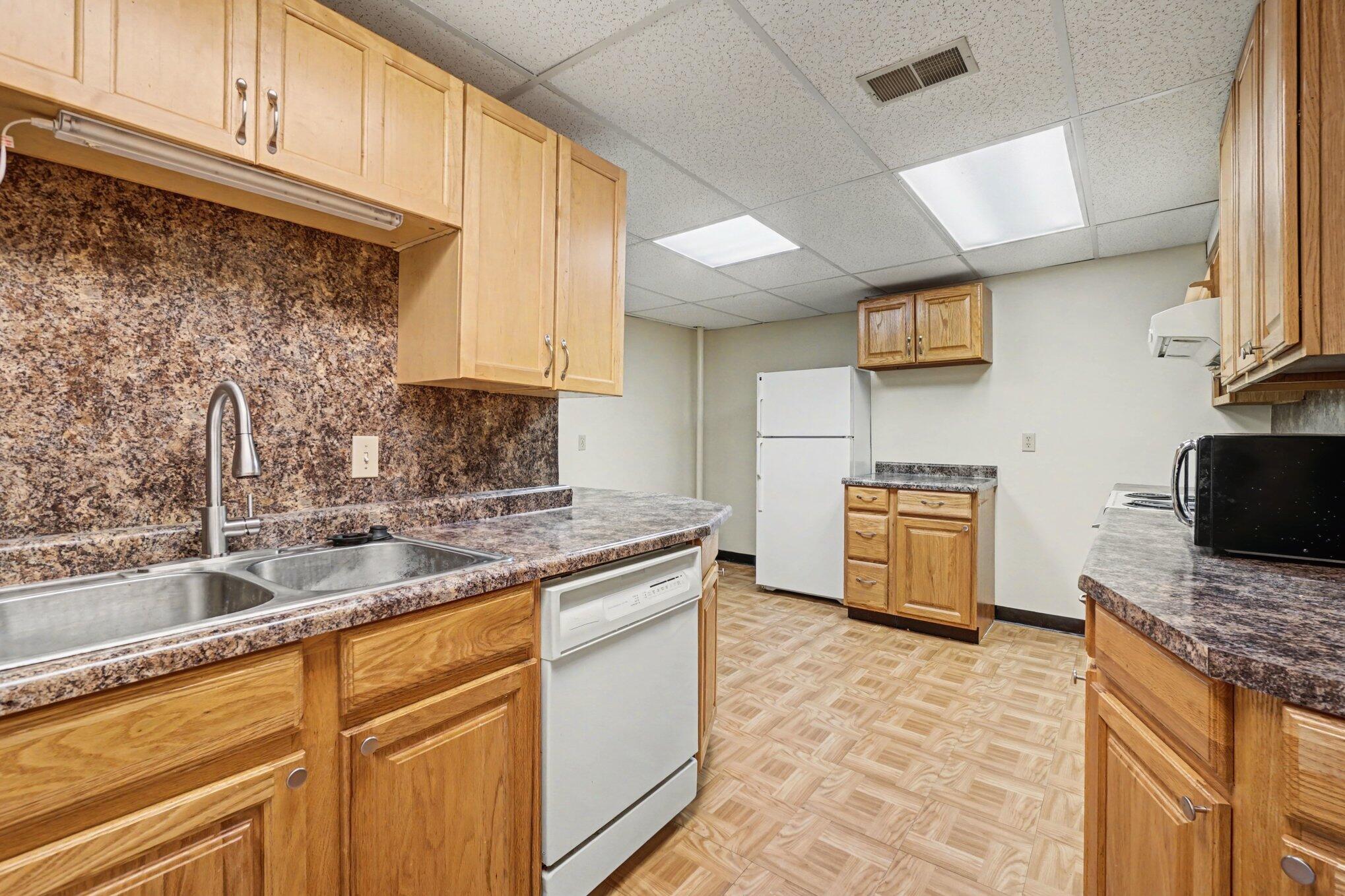 6065 Fairgrove Street Kalamazoo MI 49009