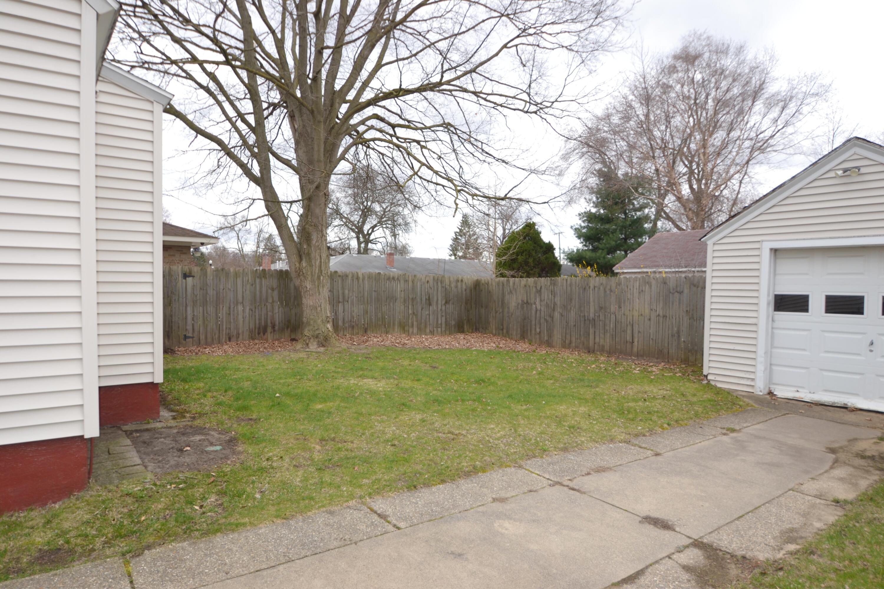 2341 Eastern Avenue SE Grand Rapids MI 49507