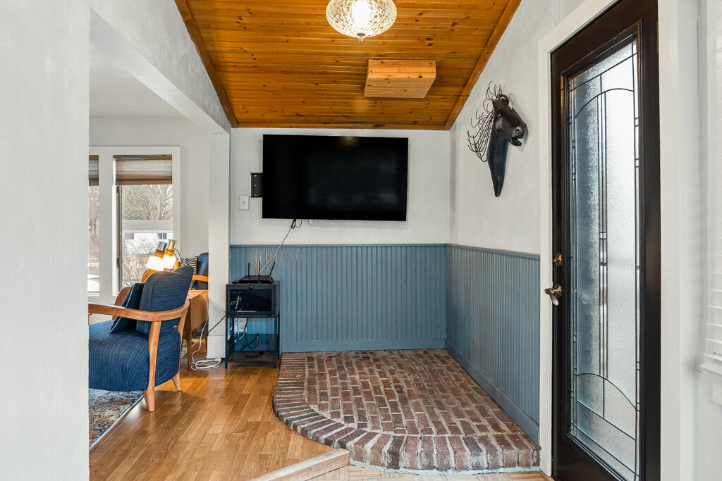 309 Friant Street Grand Haven MI 49417