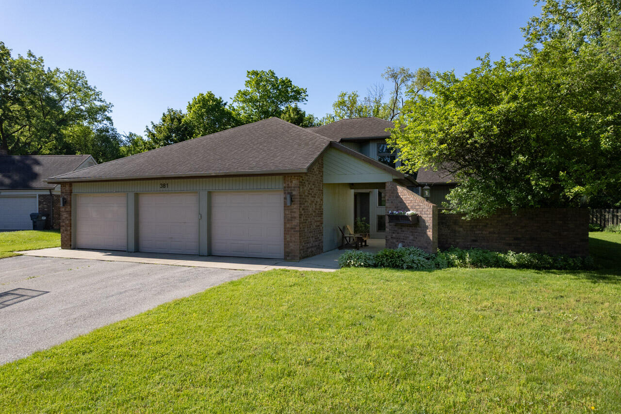 381 Timber Drive Coloma MI 49038