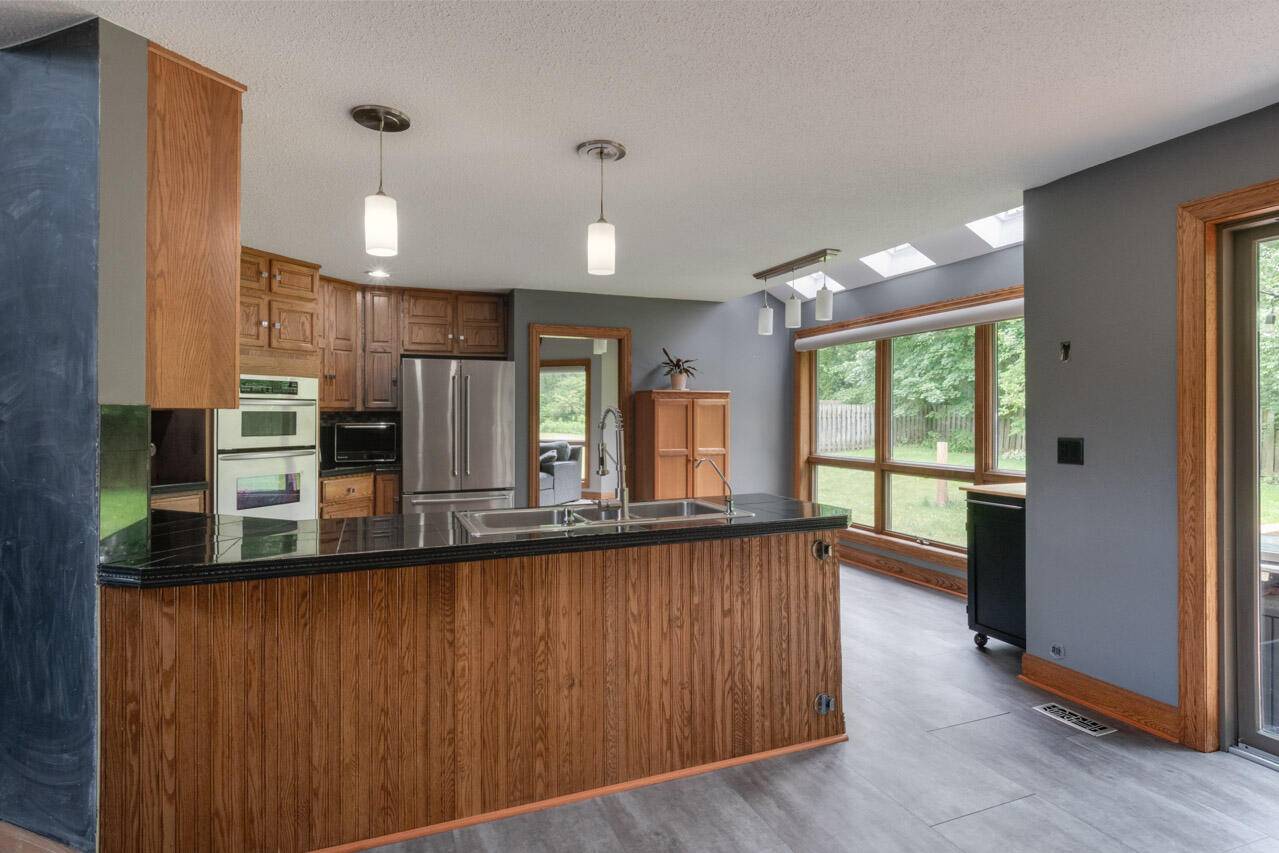 381 Timber Drive Coloma MI 49038