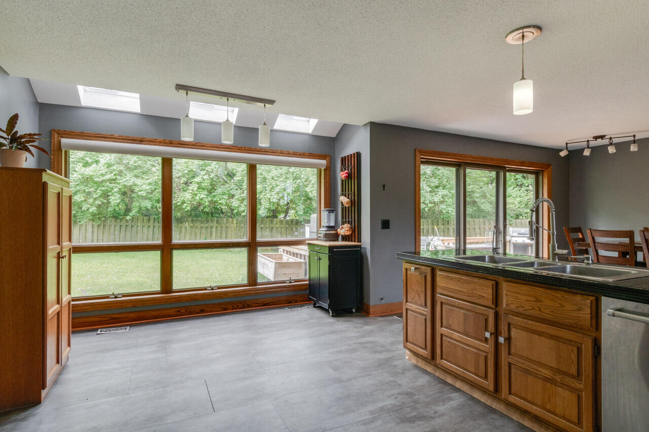 381 Timber Drive Coloma MI 49038