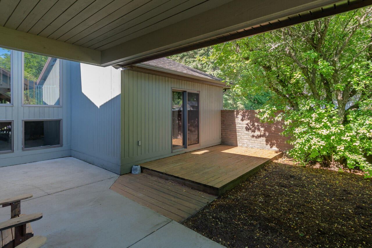 381 Timber Drive Coloma MI 49038