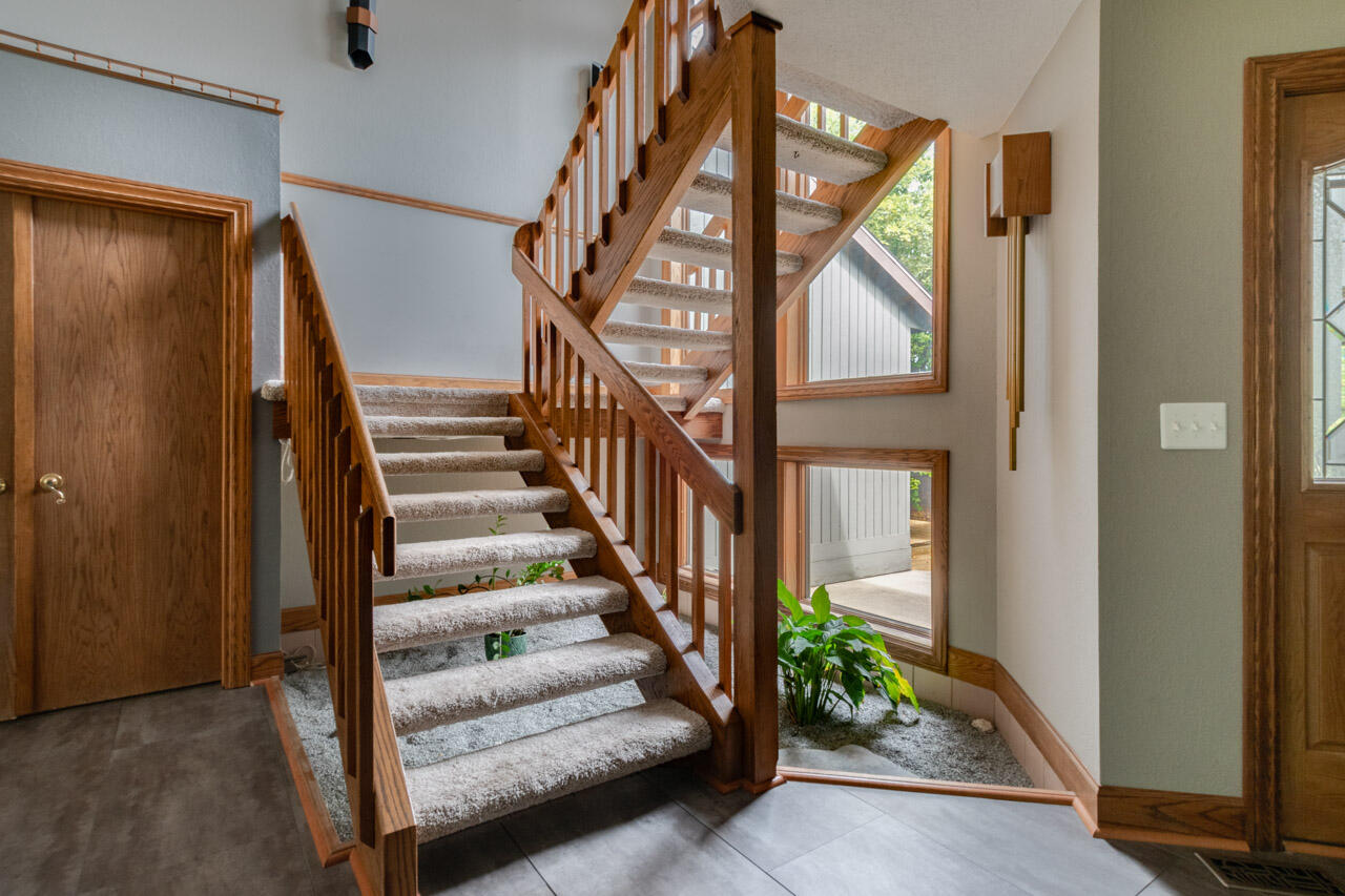 381 Timber Drive Coloma MI 49038