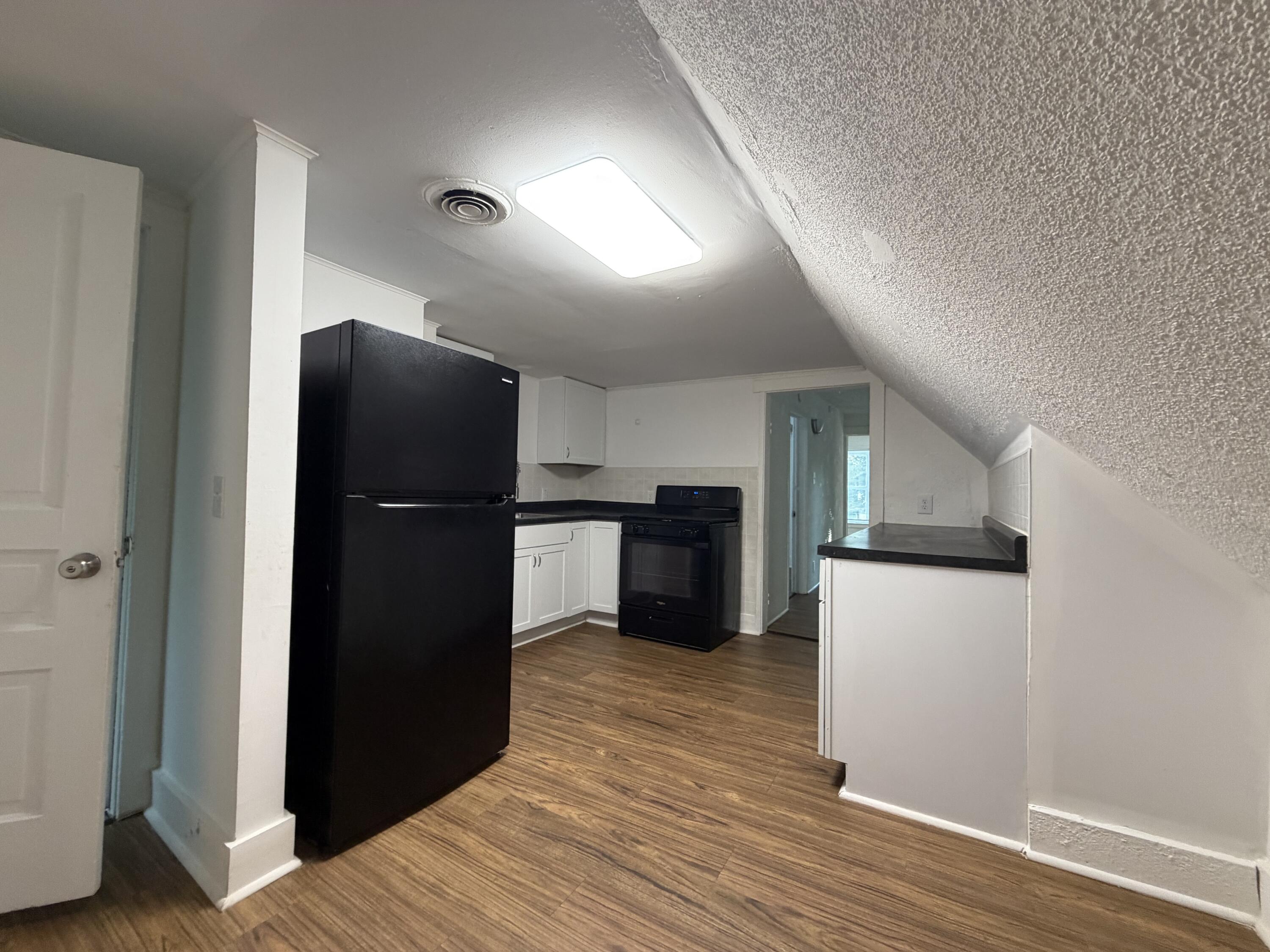1221 Wells Place Kalamazoo MI 49001