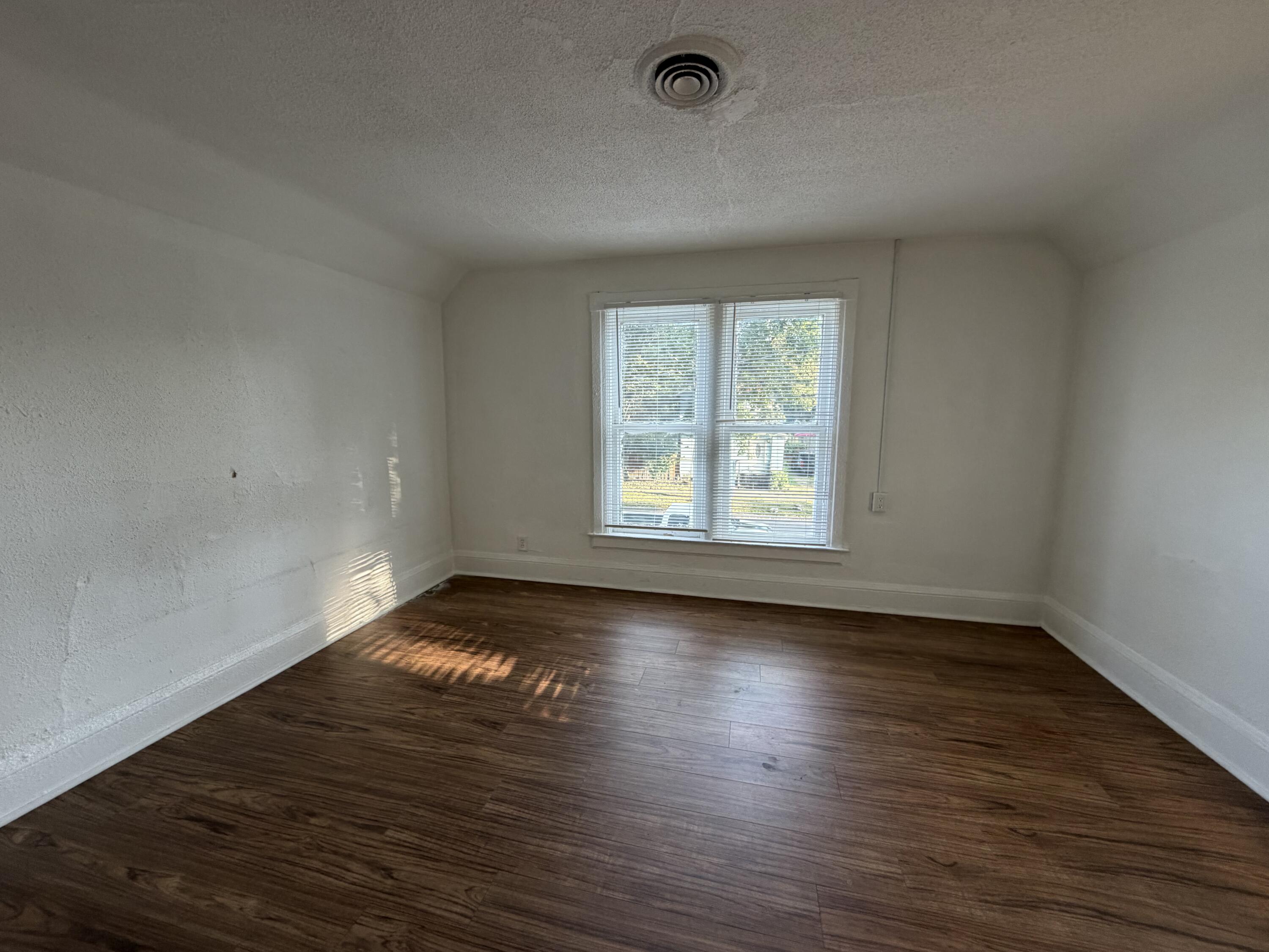 1221 Wells Place Kalamazoo MI 49001