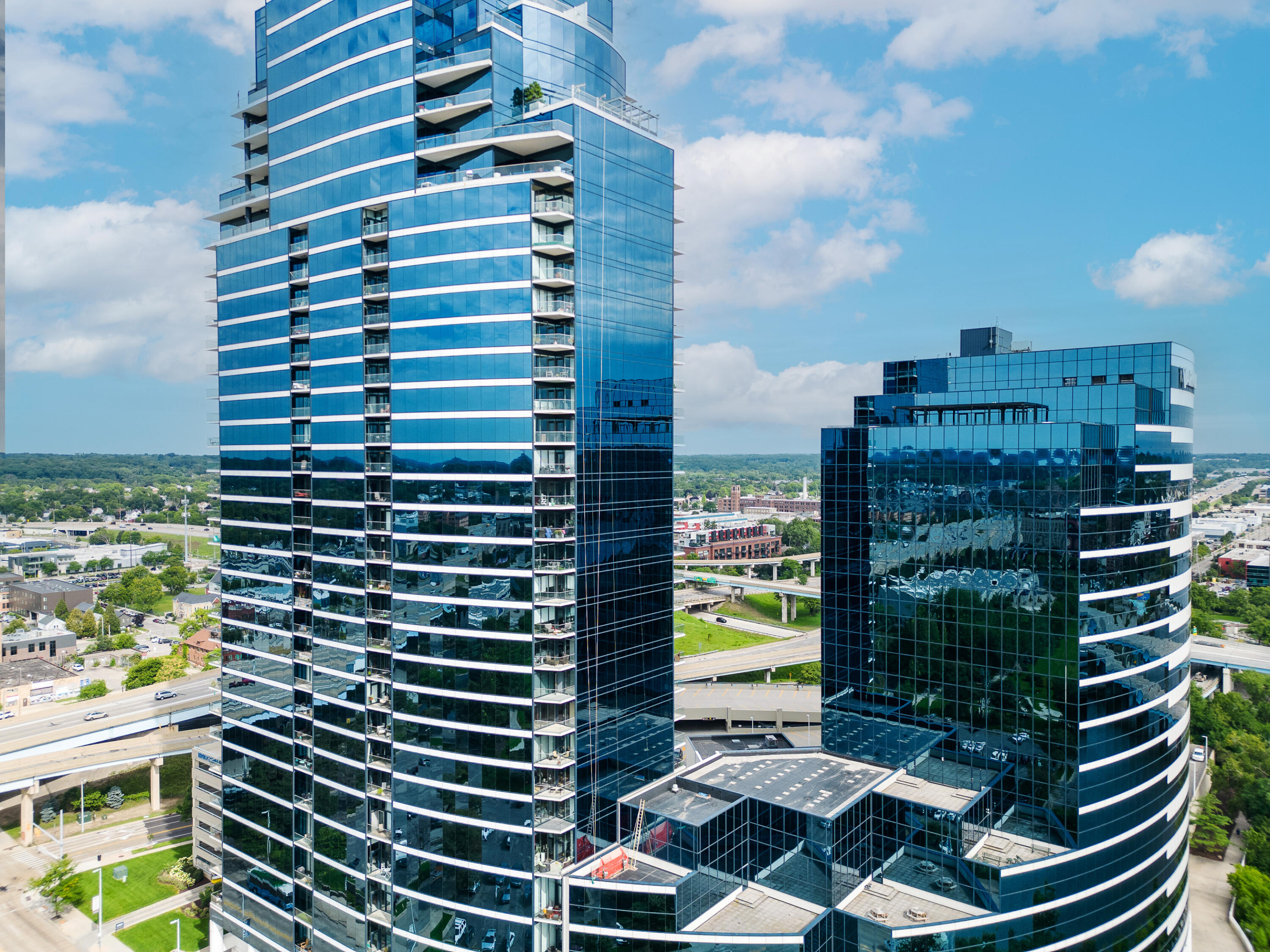 335 Bridge Street NW Grand Rapids MI 49504