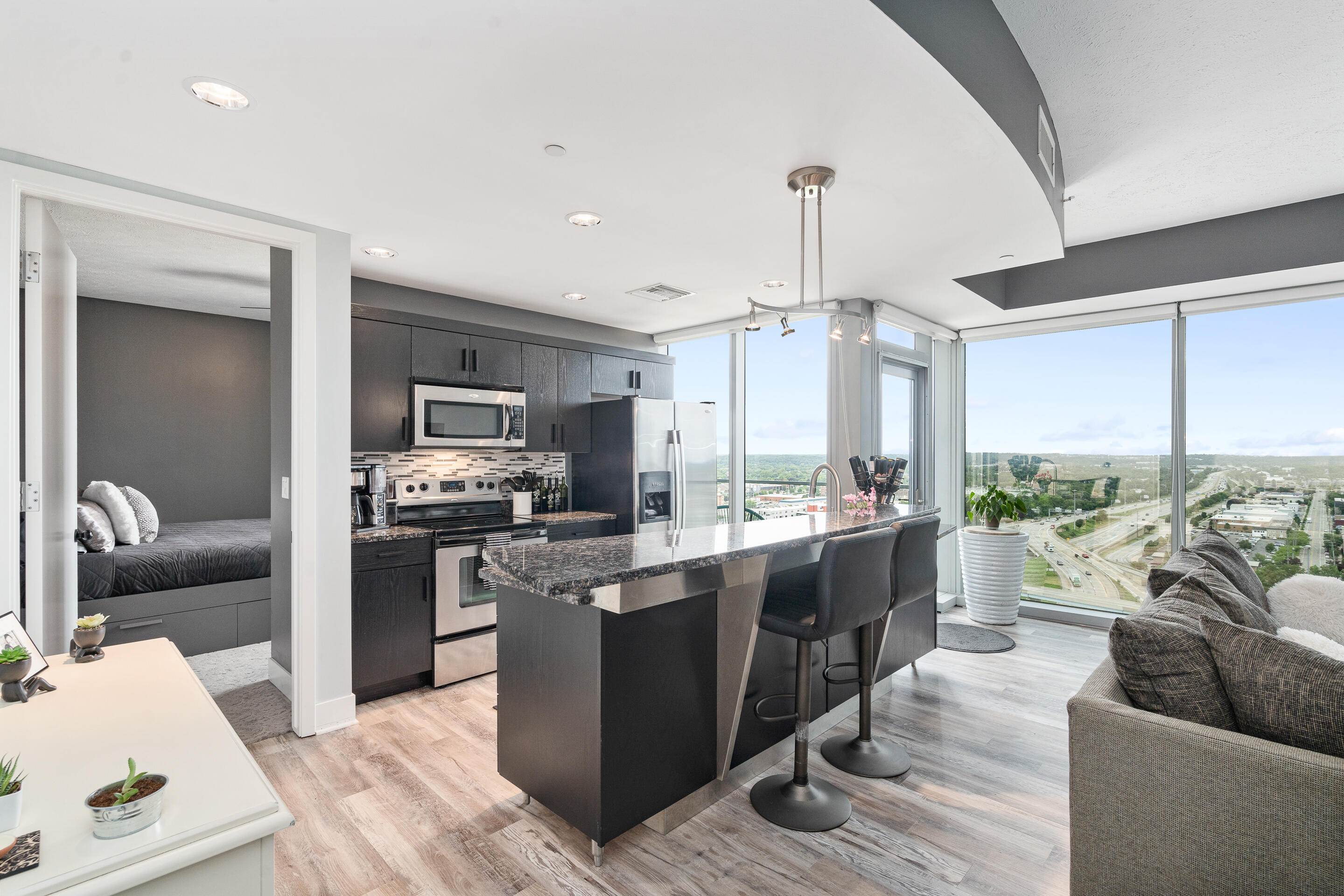 335 Bridge Street NW Grand Rapids MI 49504