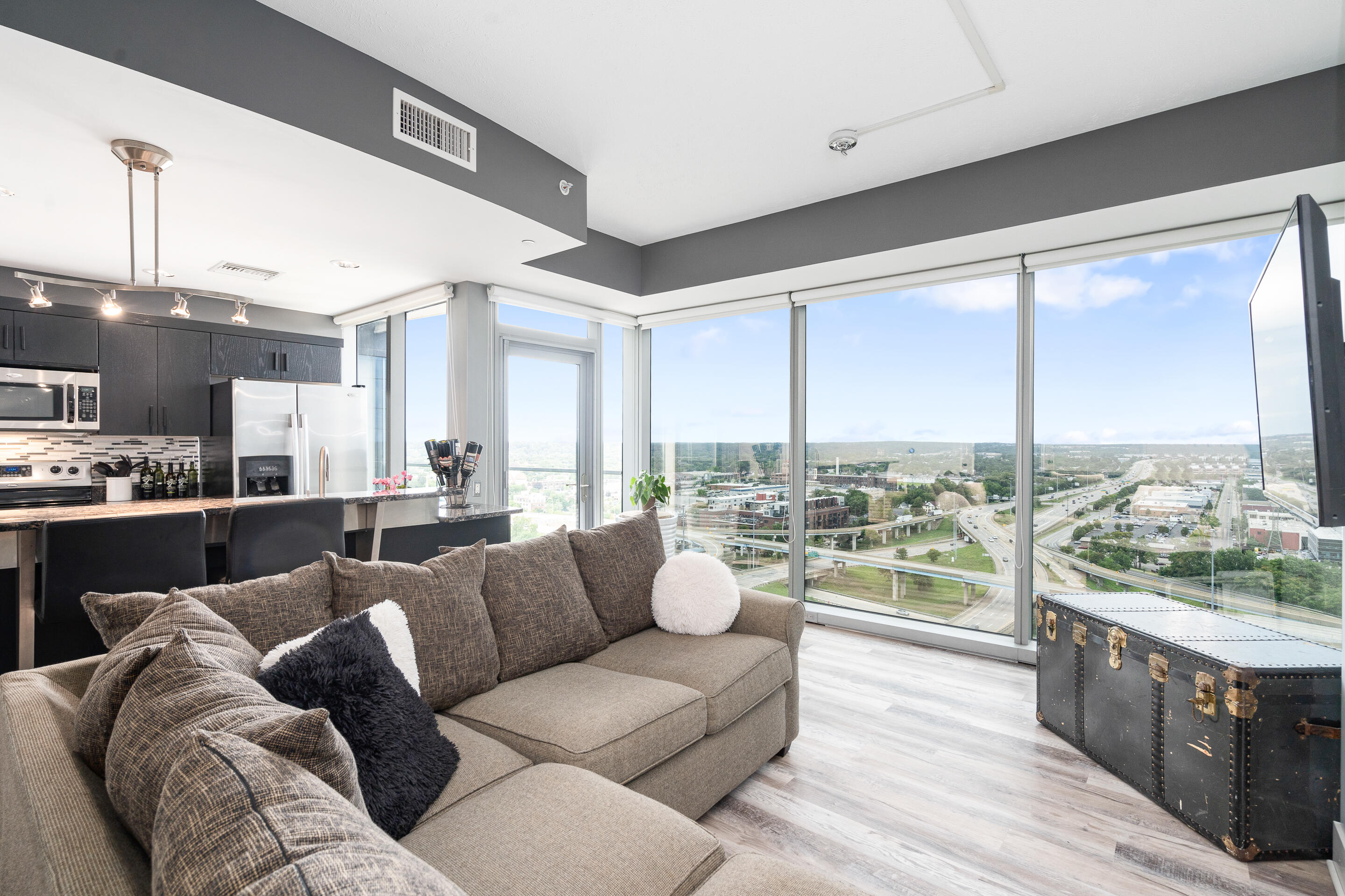 335 Bridge Street NW Grand Rapids MI 49504