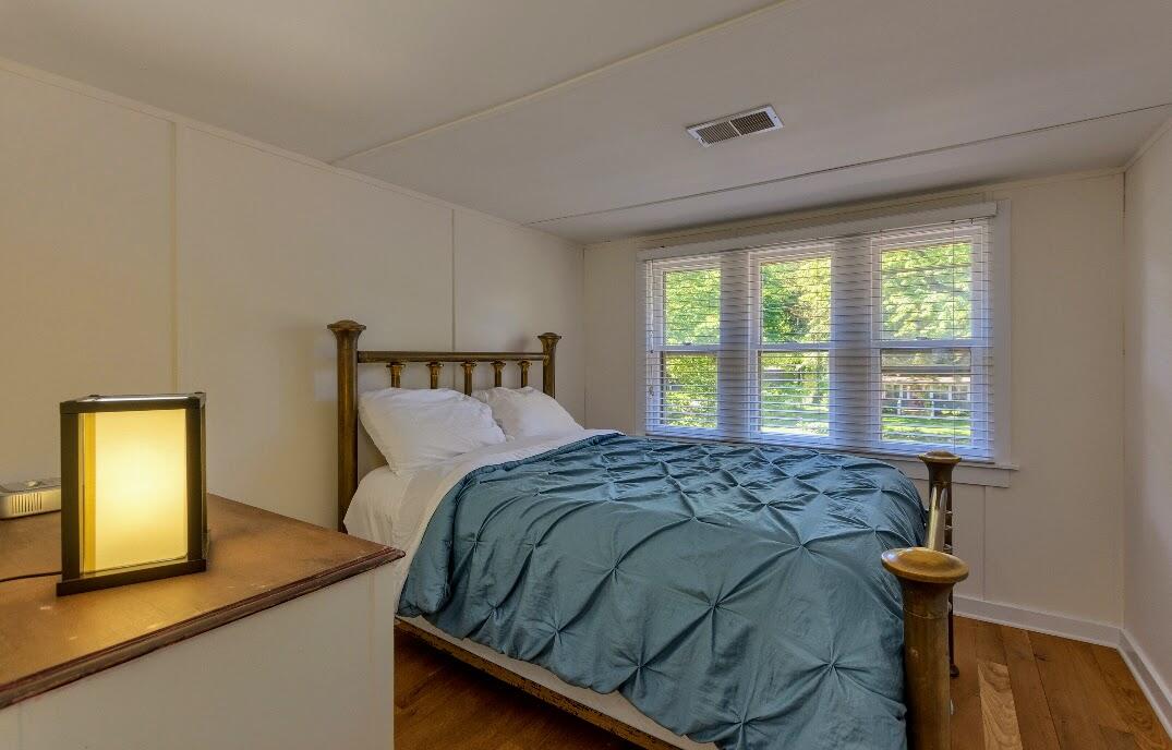 822 Allegan Street Saugatuck MI 49453